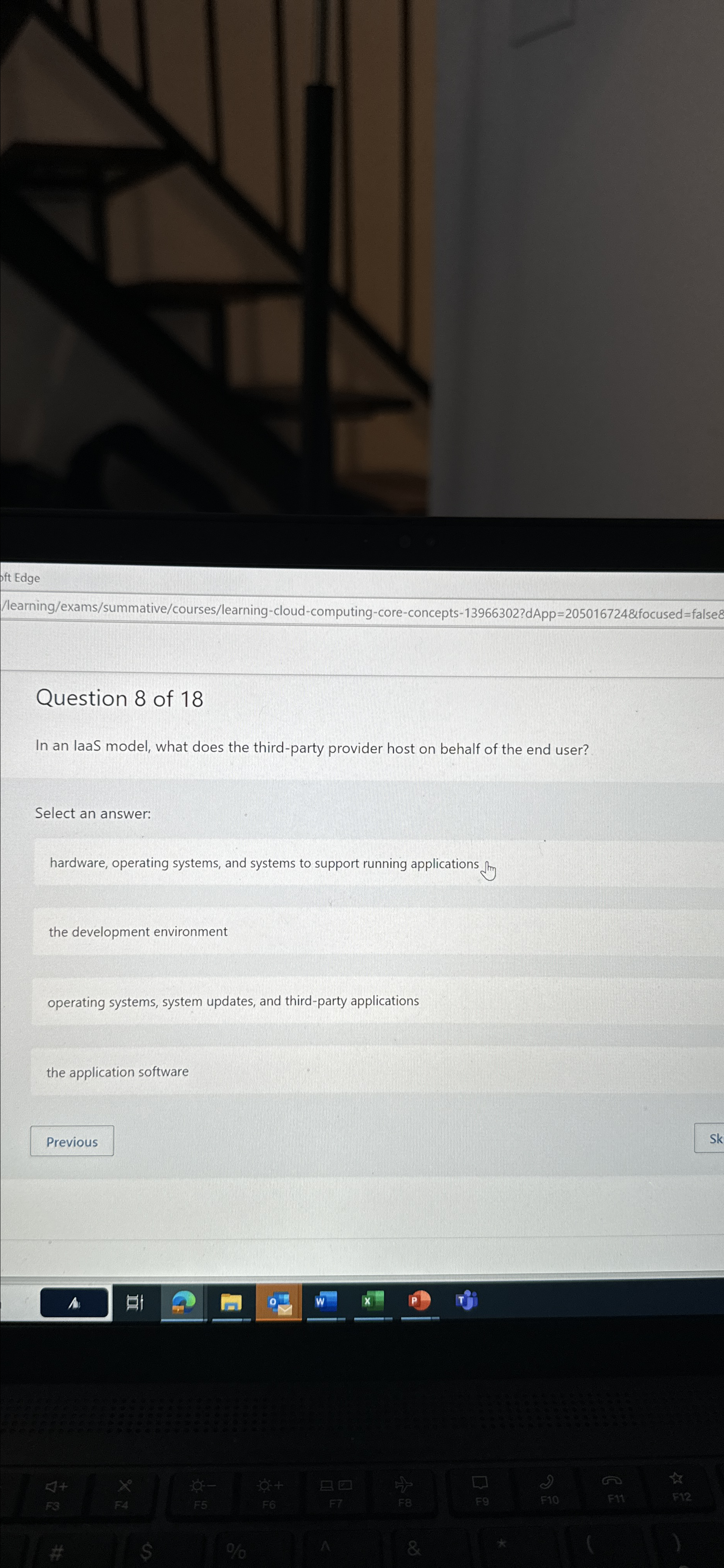  ft Edge /learning/exams/summative/courses/learning-cloud-computing-core-concepts-13966302?dApp=205016724&focused=false 8 Question 8 of 18 In an laas