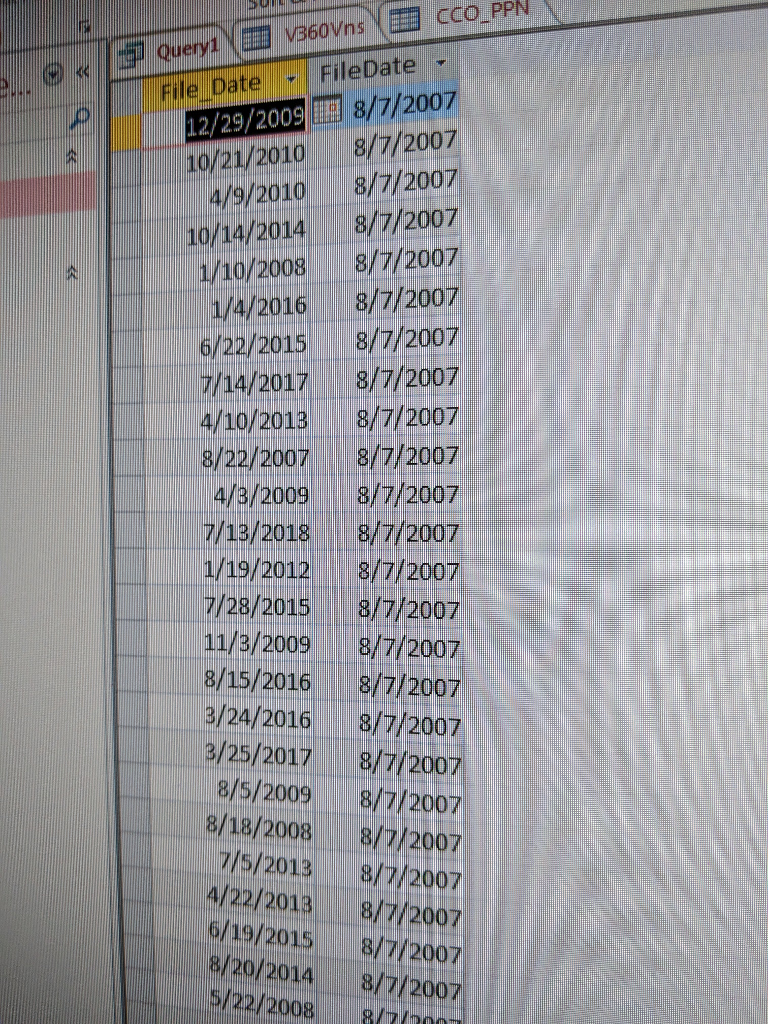 microsoft access: I need to write a query that only shows dates