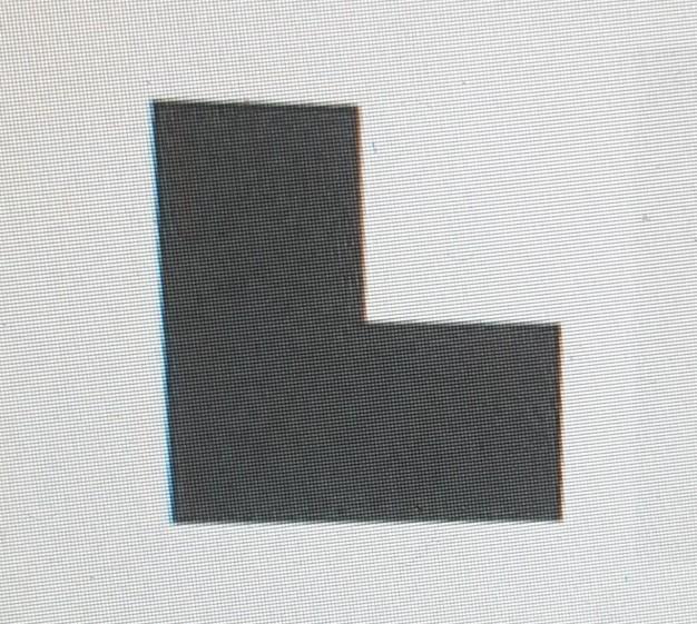 Using the visual basic program, draw this shape by using commands