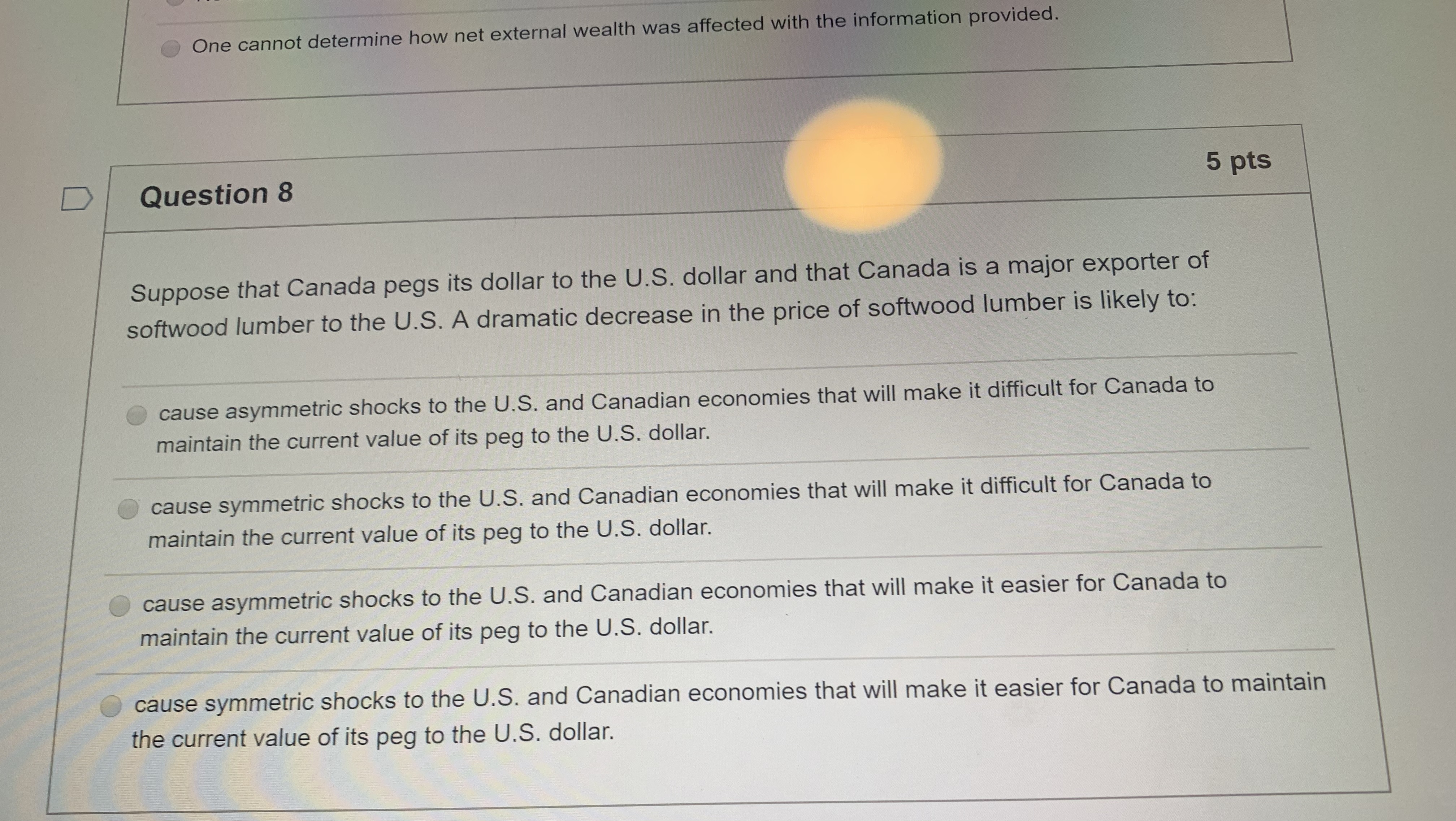 of the current international payments system? O It is a fragmented nonsystem,