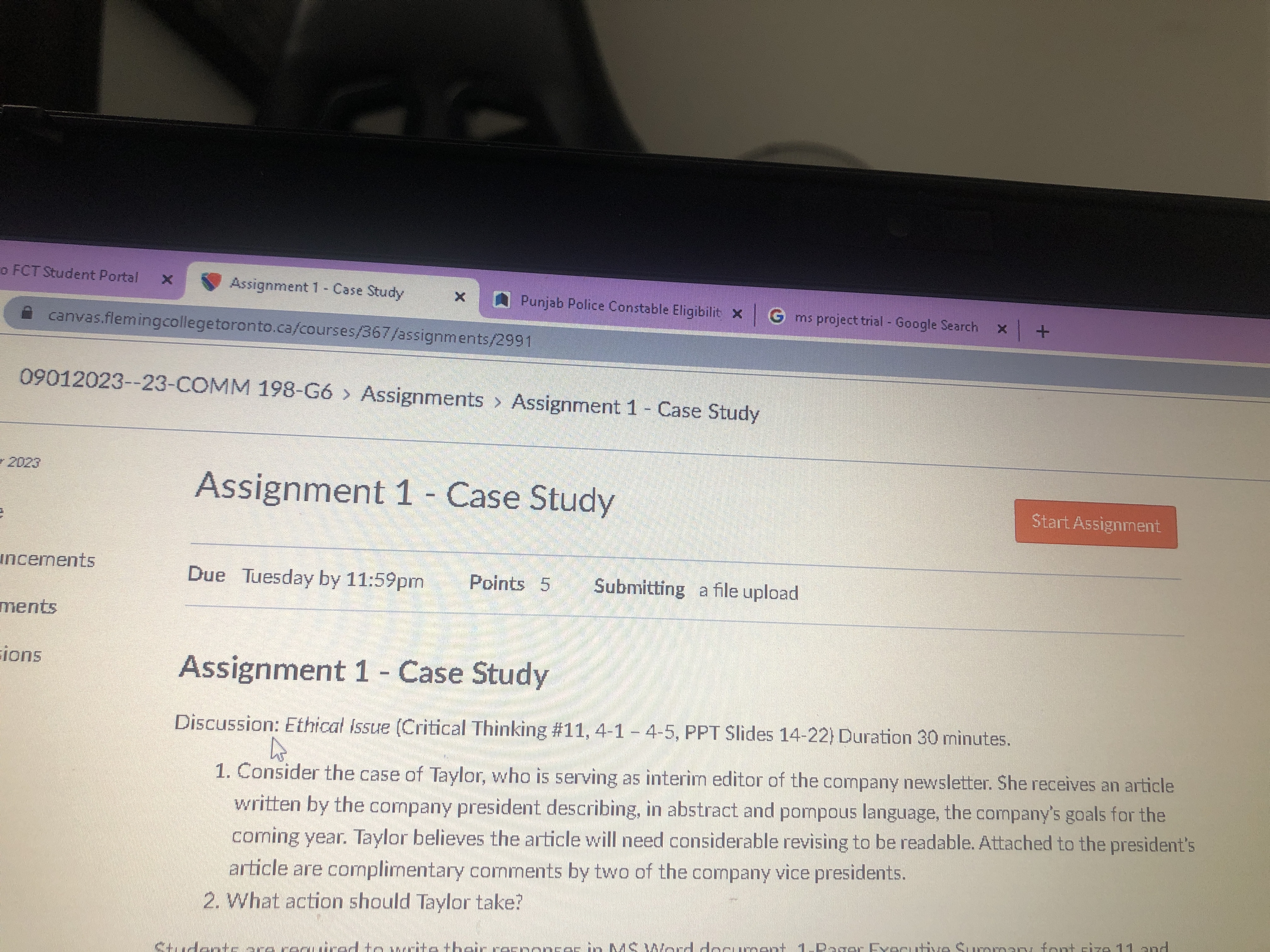  O FCT Student Portal X Assignment 1 - Case Study X