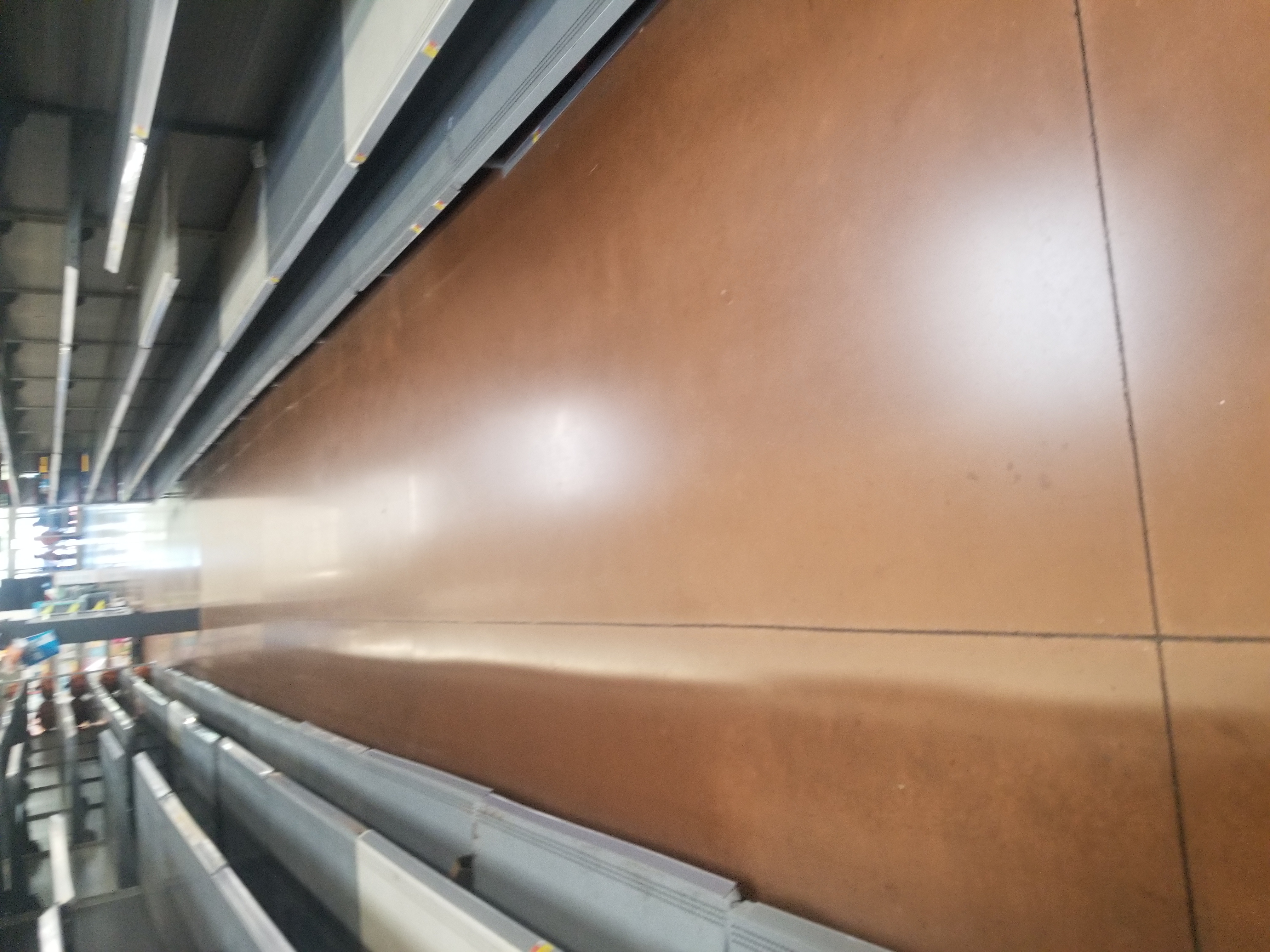 Lonnie Smiddy, Lowes Buckeye AZ.Here is a bad example of a freestanding