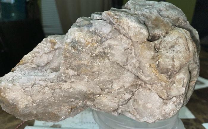 and chemical weathering, igneous textures, and sedimentary structures...etc. Include visual characterisitcs, parent