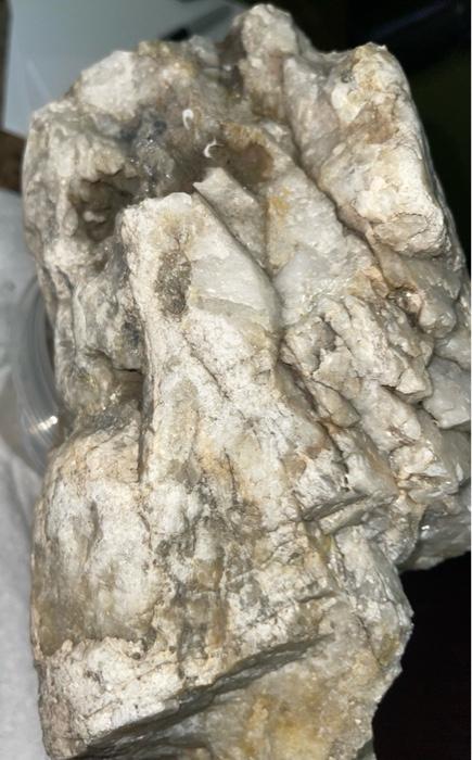 rock, sedimentary structures, tempreture of crystallization, composition, intrusive/ extrusive, cleavage, fracture. Transcribed