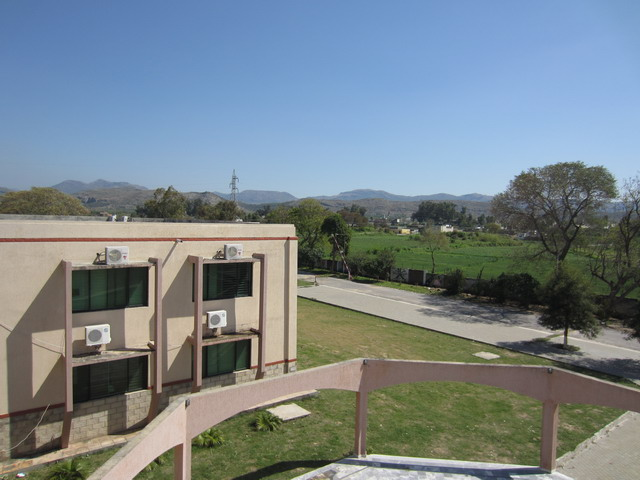 in your assigned images set as follows: I Apply Harris Corner Detection