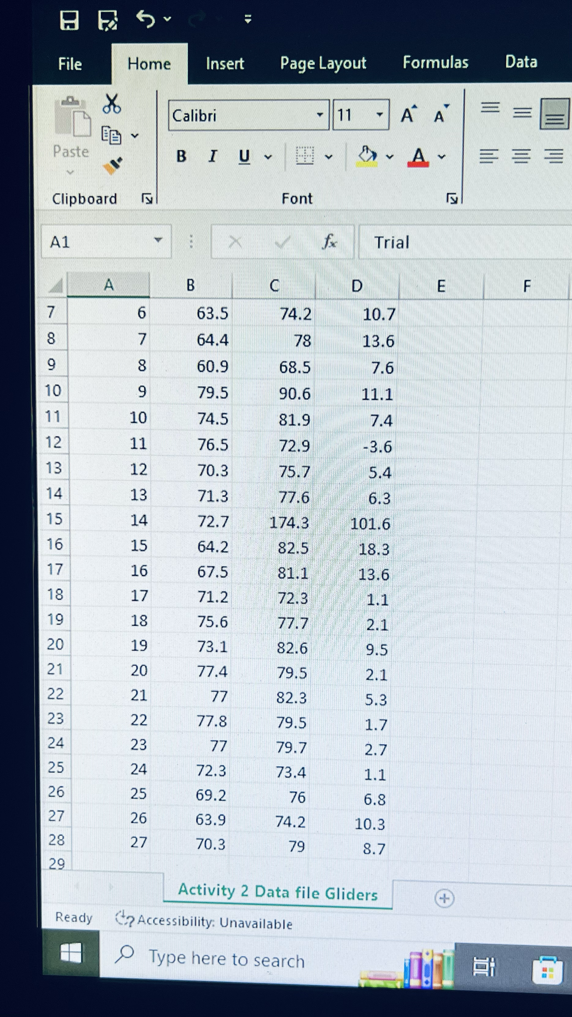 Look at the images below (Activity 2 Data file Gliders) and answer