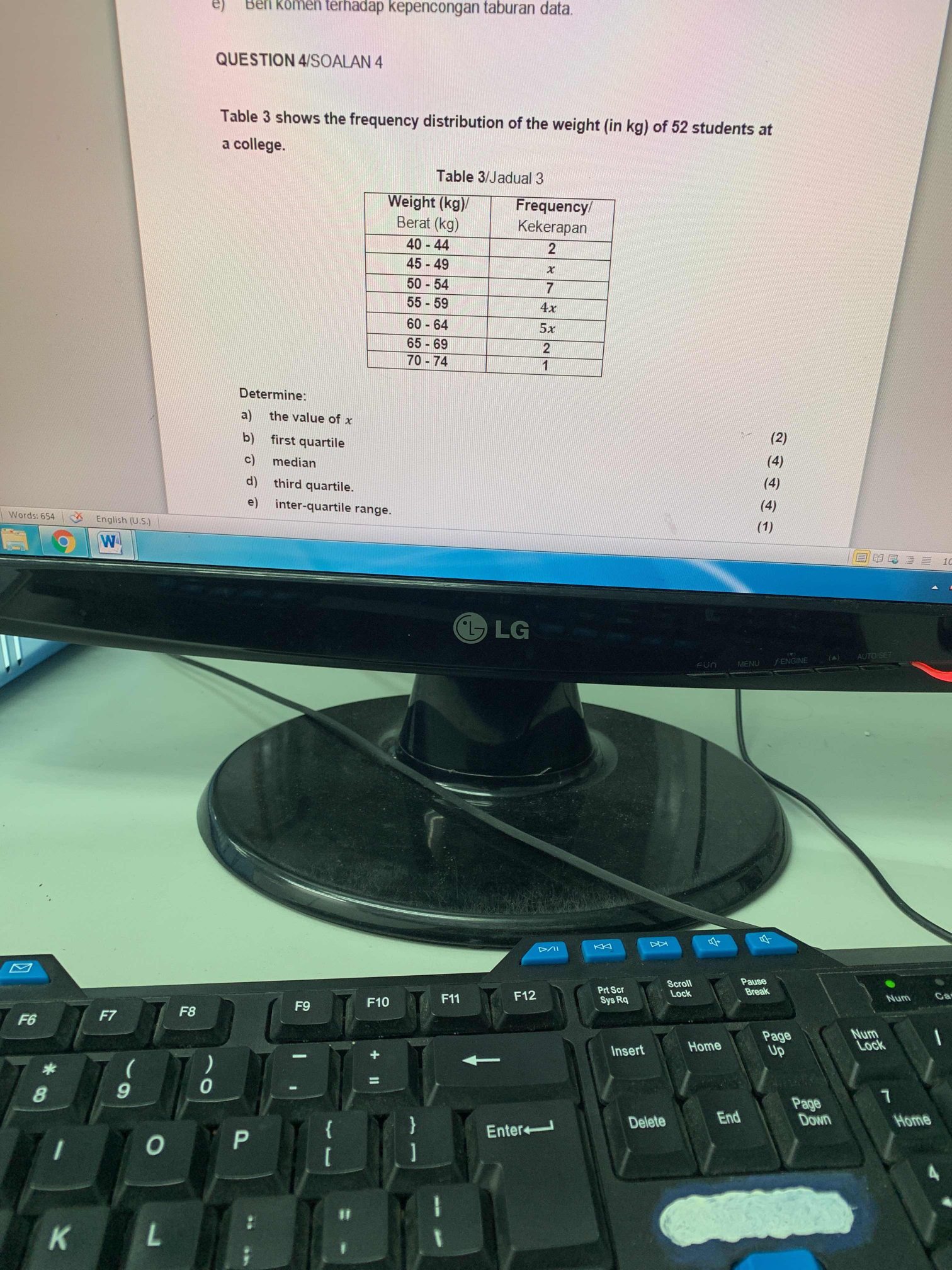 How to answer the question 4 ( a,b,c,d,e ) pls help me