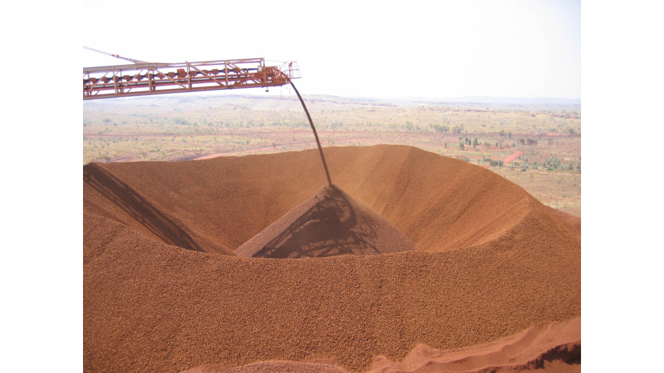 will cater for the world's largest ore carriers and the 5T0km rail