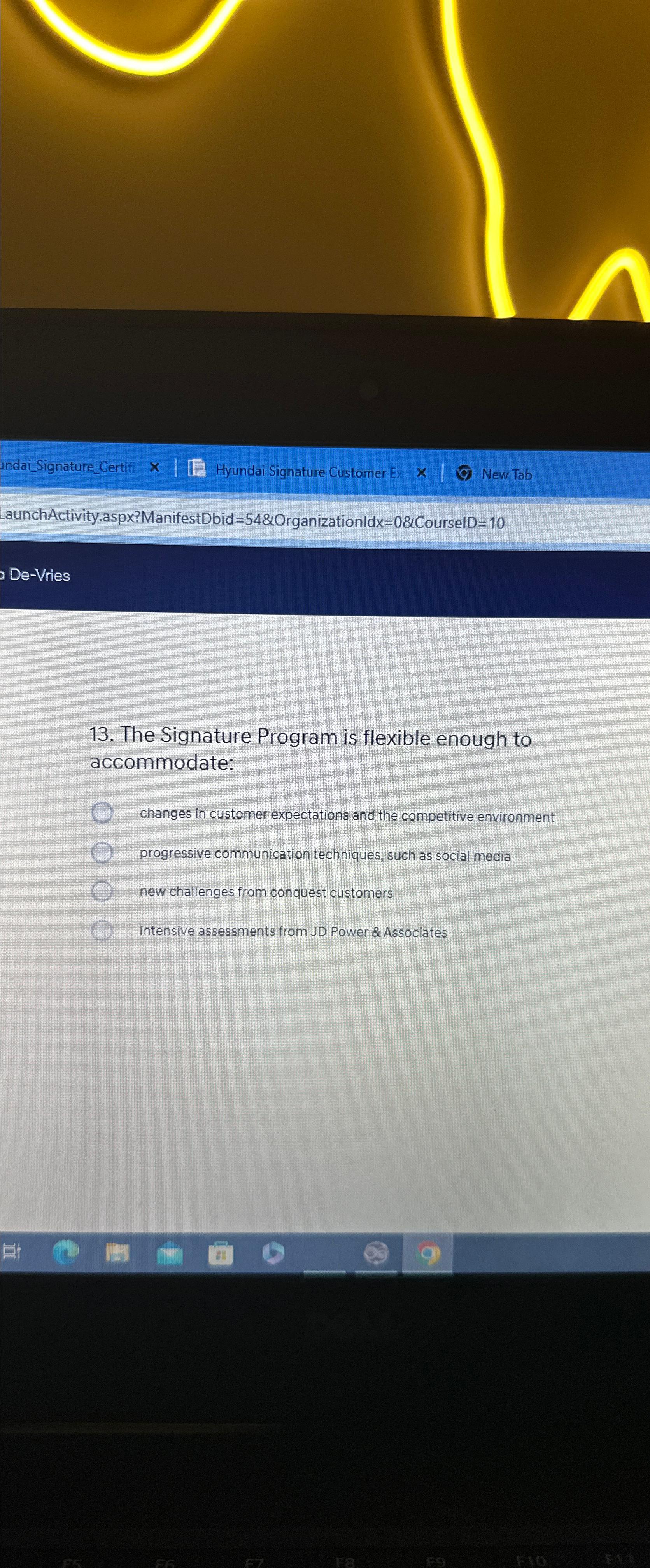  aunchActivity.aspx?ManifestDbid =54& Organizationldx =0& CourselD =10 De-Vries 13. The Signature Program