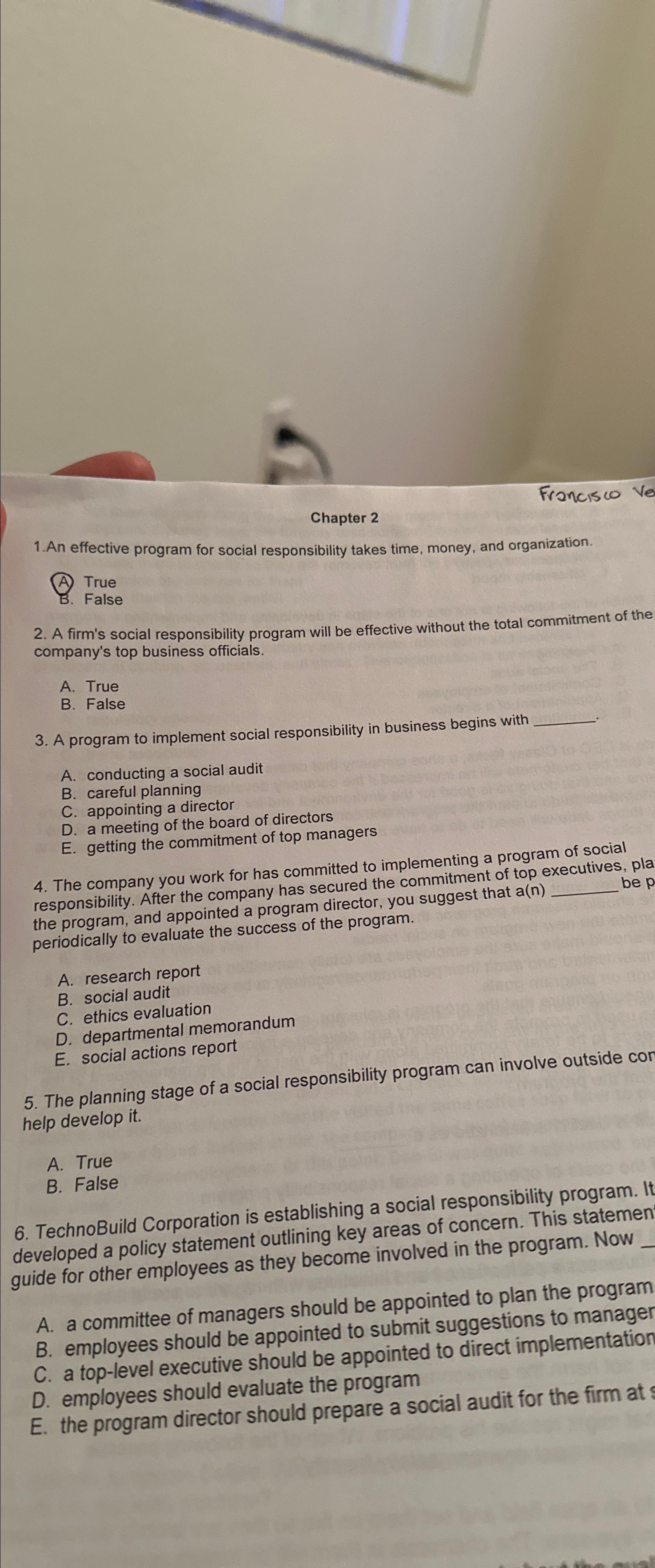  Chapter 2 Francisco ve 1.An effective program for social responsibility takes