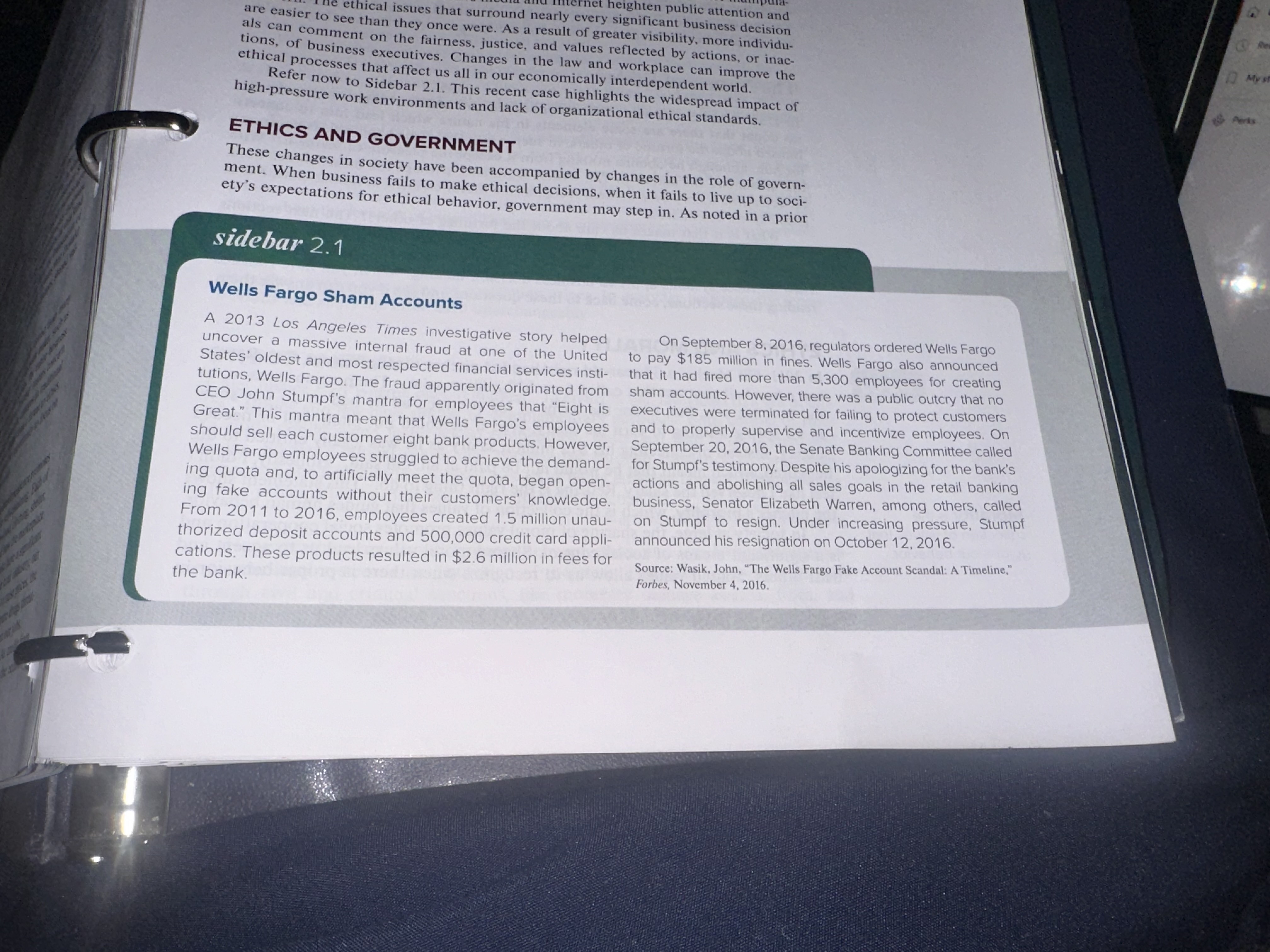  Read pp.26-36. In considering the importance of Formalism, which focuses on