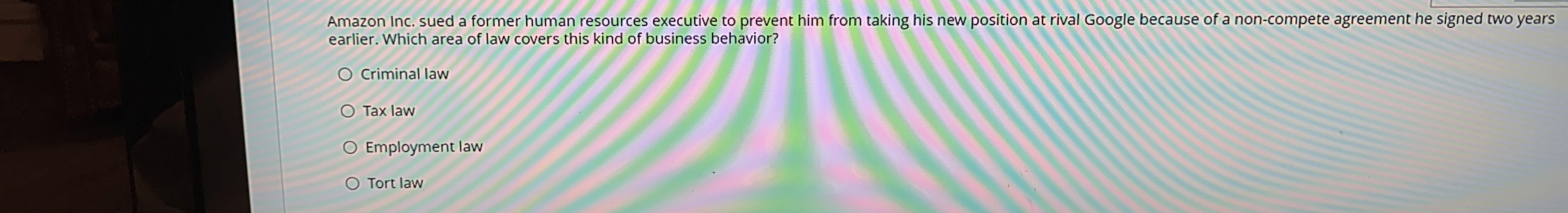  Amazon Inc. sued a former human resources executive to prevent him