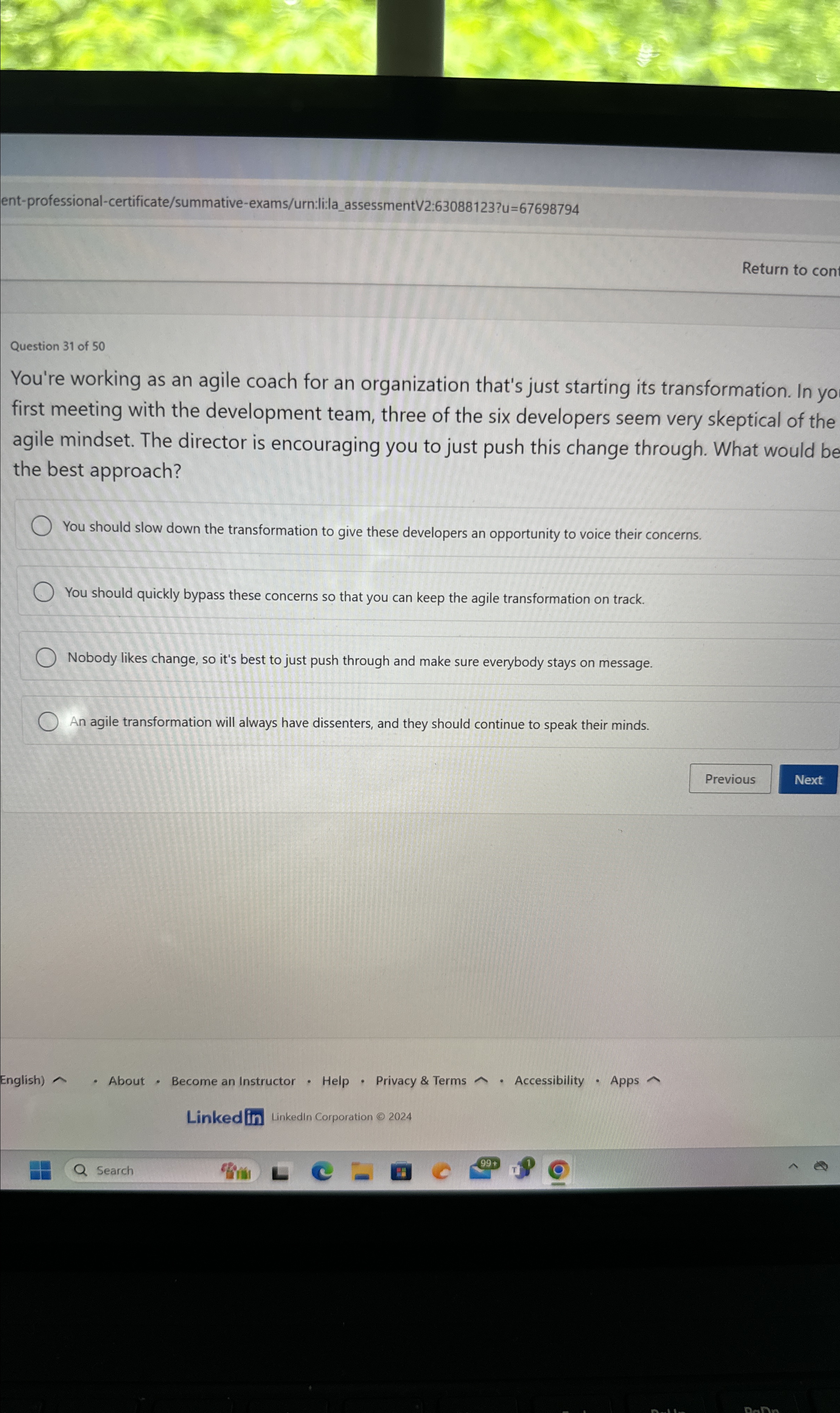  ent-professional-certificate/summative-exams/urn:li:la_assessmentV2:63088123?u=67698794 Return to con Question 31 of 50 You're working as