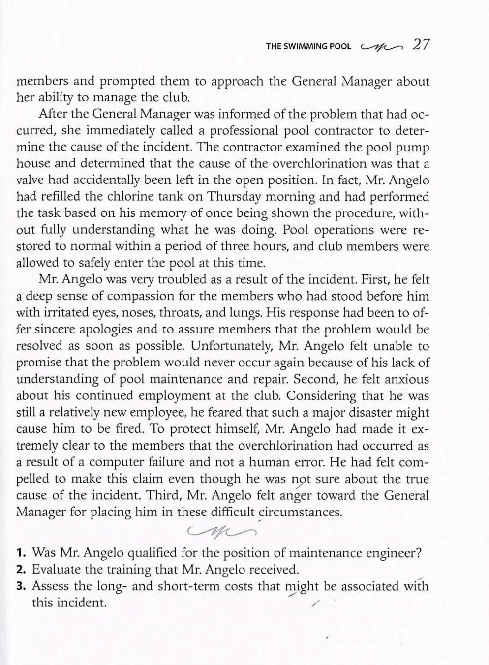 property? The private Farmingwood Swim and Tennis Club is a midsized club