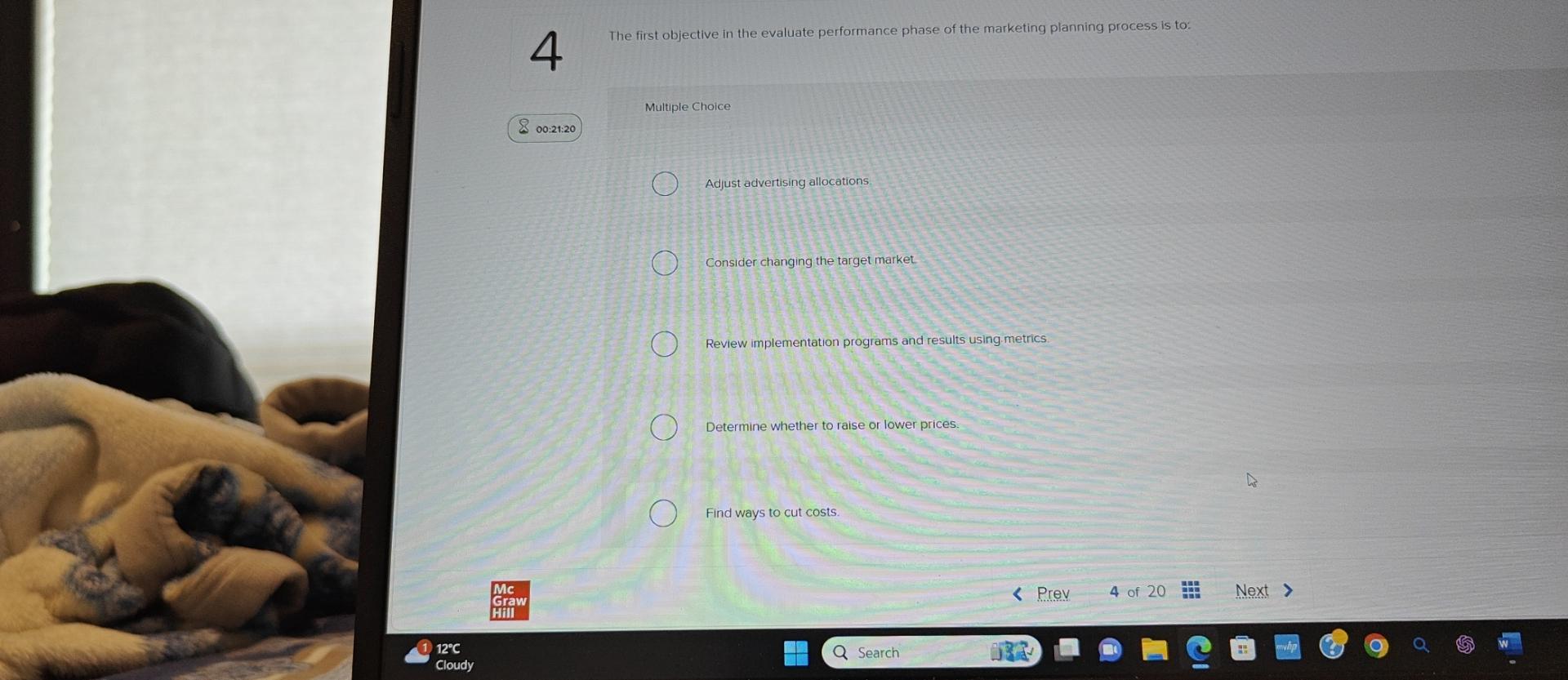  4 The first objective in the evaluate performance phase of the