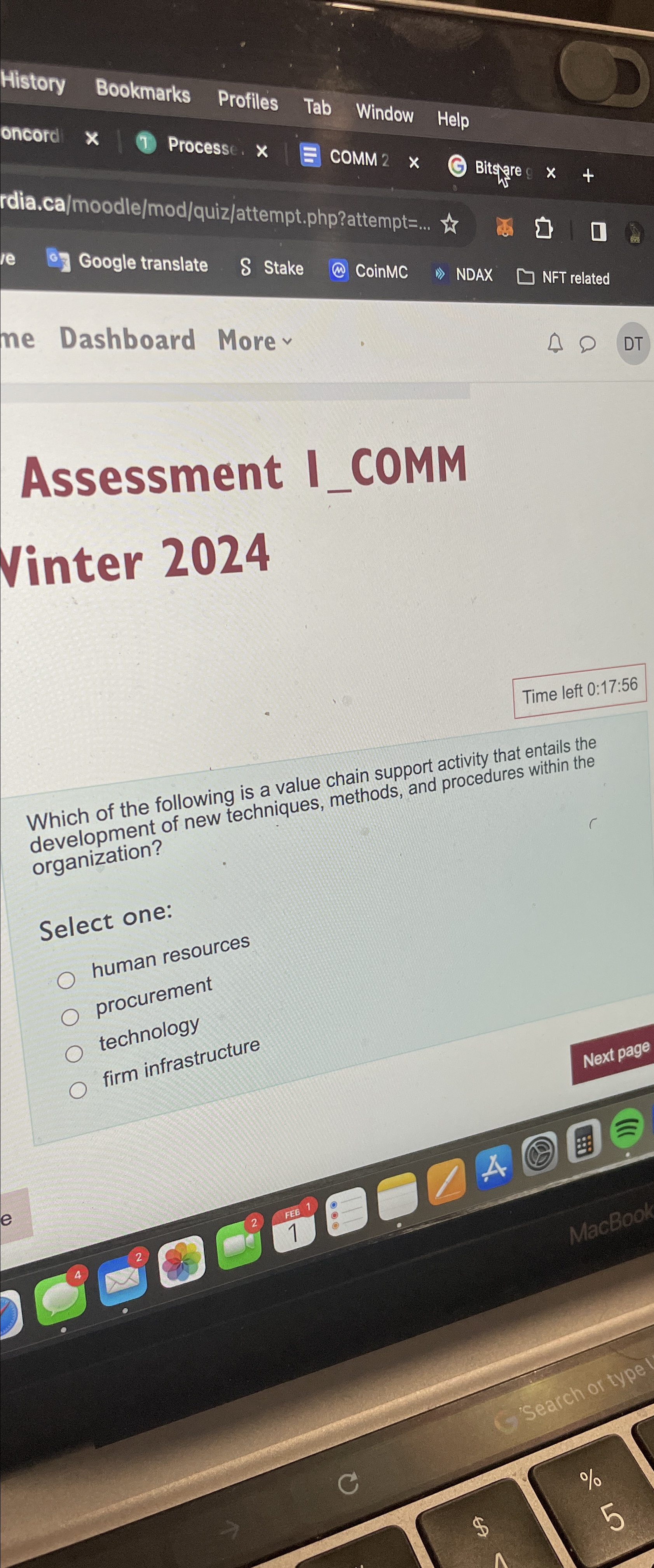  me Dashboard Morev Assessment I_COMM Vinter 2024 Time left 0:17:56 Which