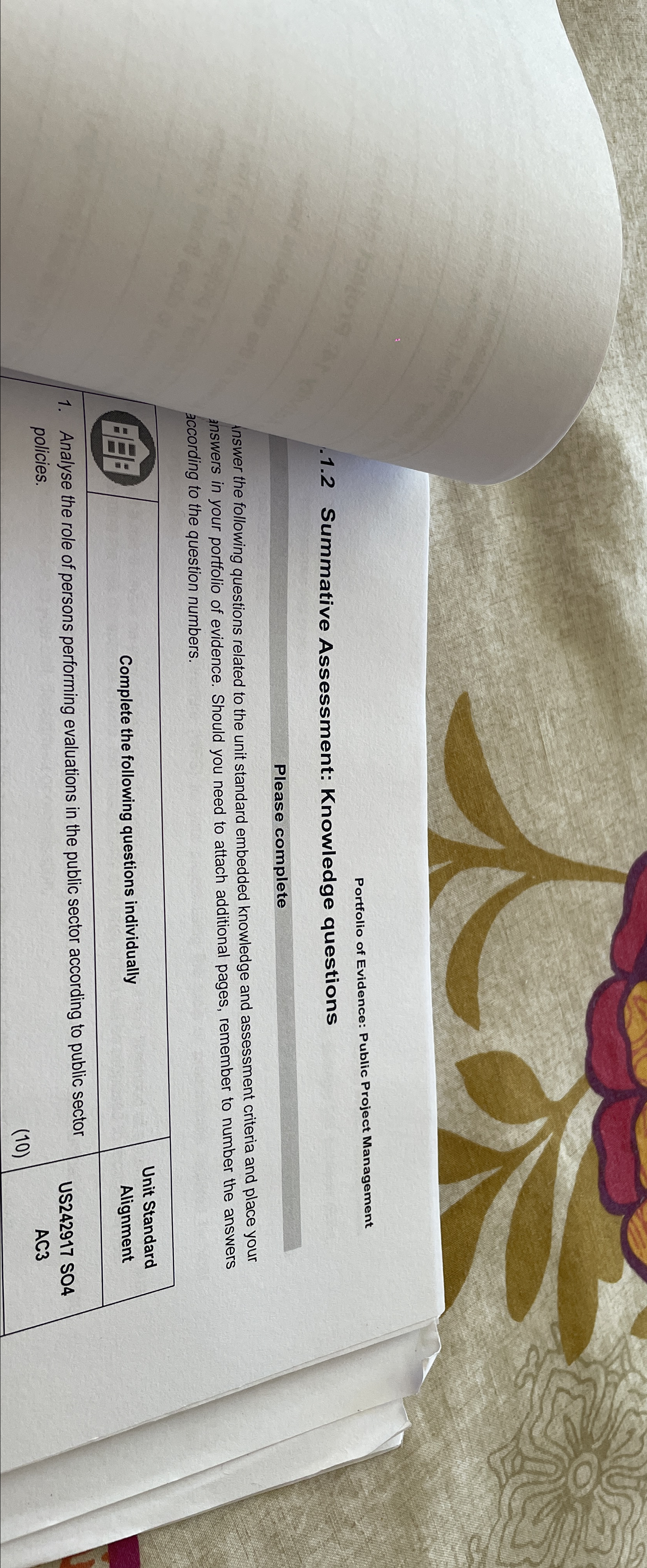  1.2 Summative Assessment: Knowledge questions Please complete inswer the following questions