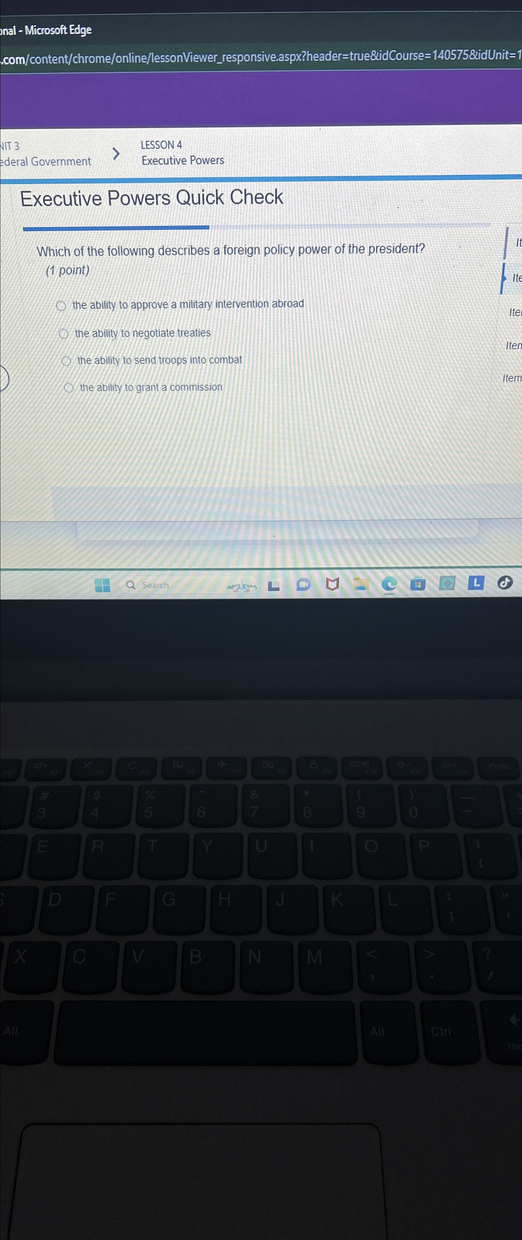  mal - Microsoft Edge com/content/chrome/online/lessonViewer_responsive.aspx?header=true&idCourse=140575&idUnit= NIT 3 LESSON 4 Executive Powers