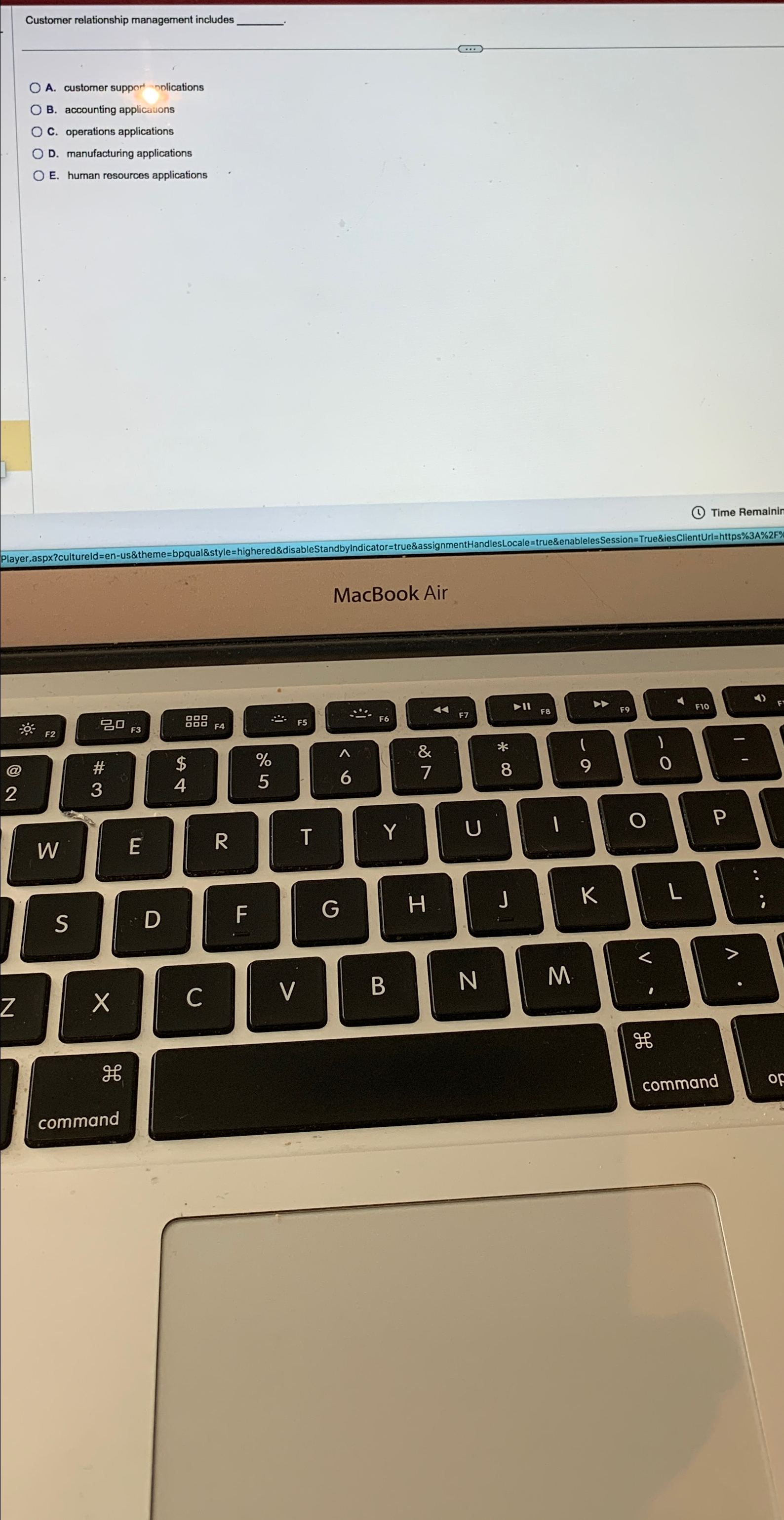  Customer relationship management includes A. customer suppor nolications B. accounting applicauons