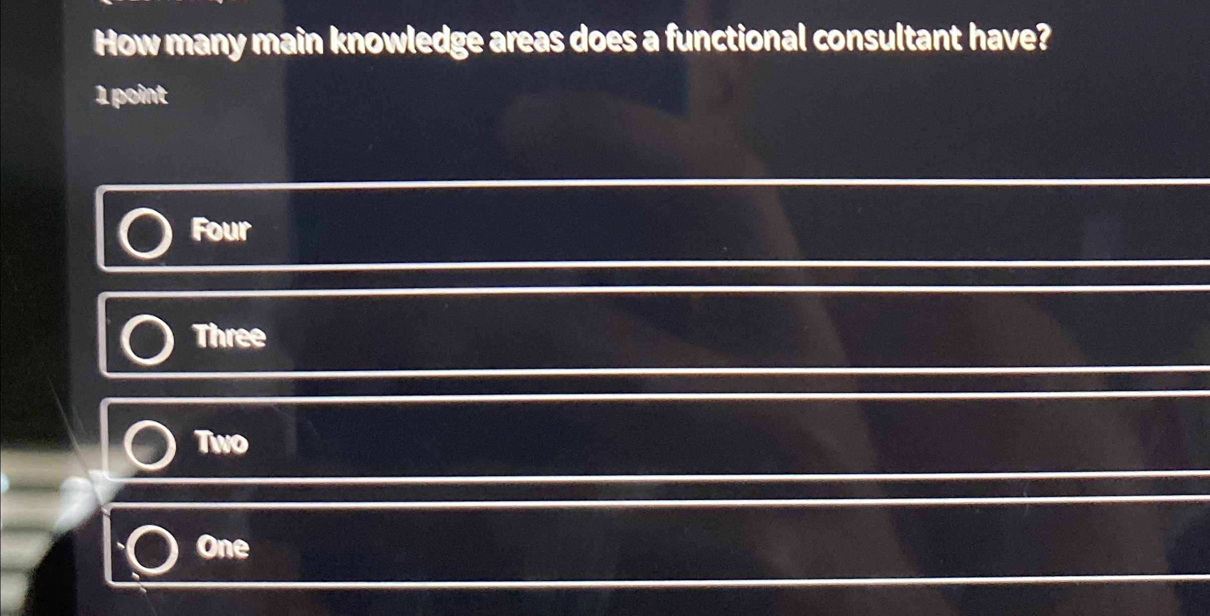  How many main knowledge areas does a functional consultant have? Ipoint