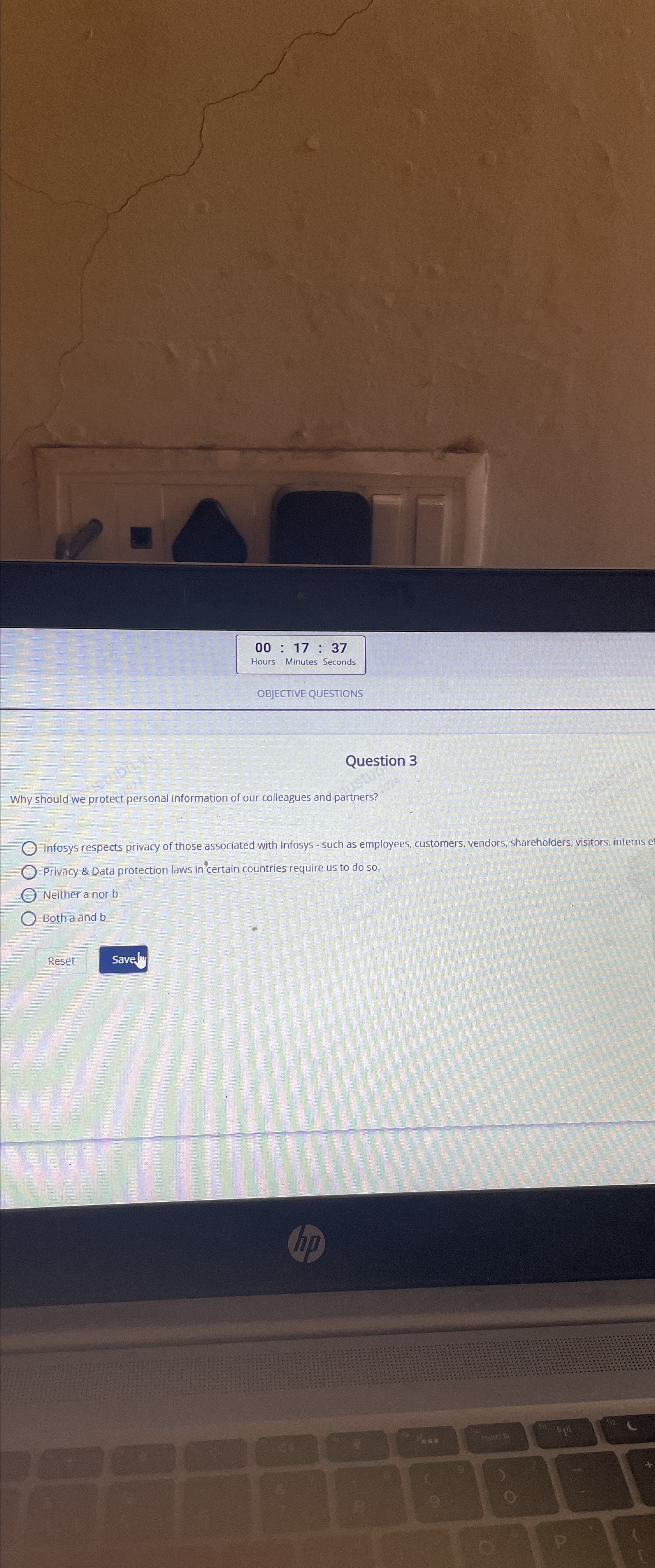  00:17:37 Hours Minutes Second OBJECTIVE QUESTIONS Question 3 Why should we