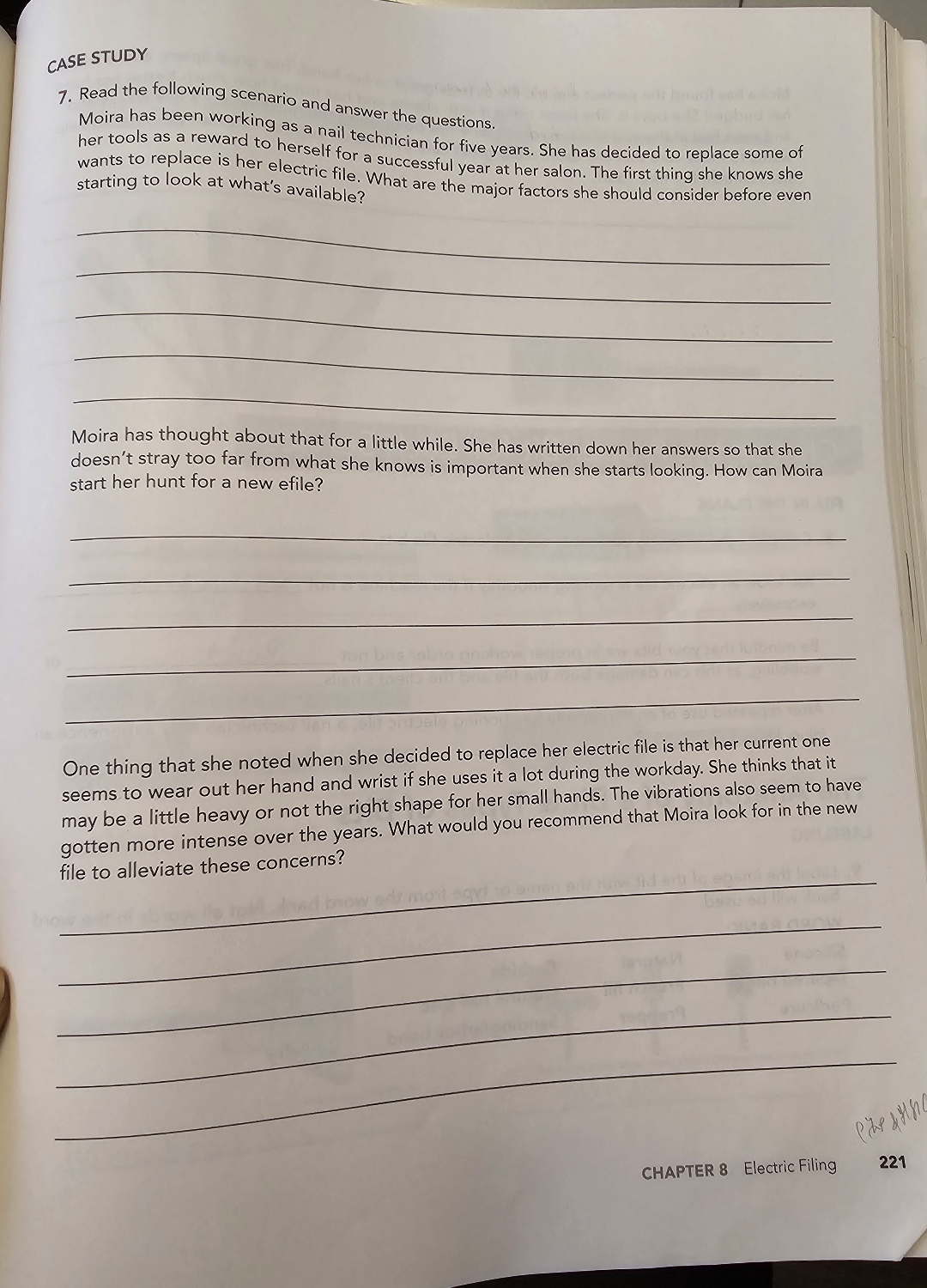  CASE STUDY 7. Read the following scenario and answer the questions.