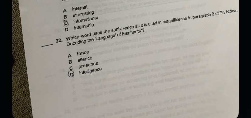  A interest B interesting (C) international D internship 32. Which word