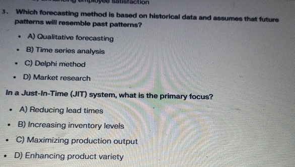 Which forecasting method is based on historical data and assumes that