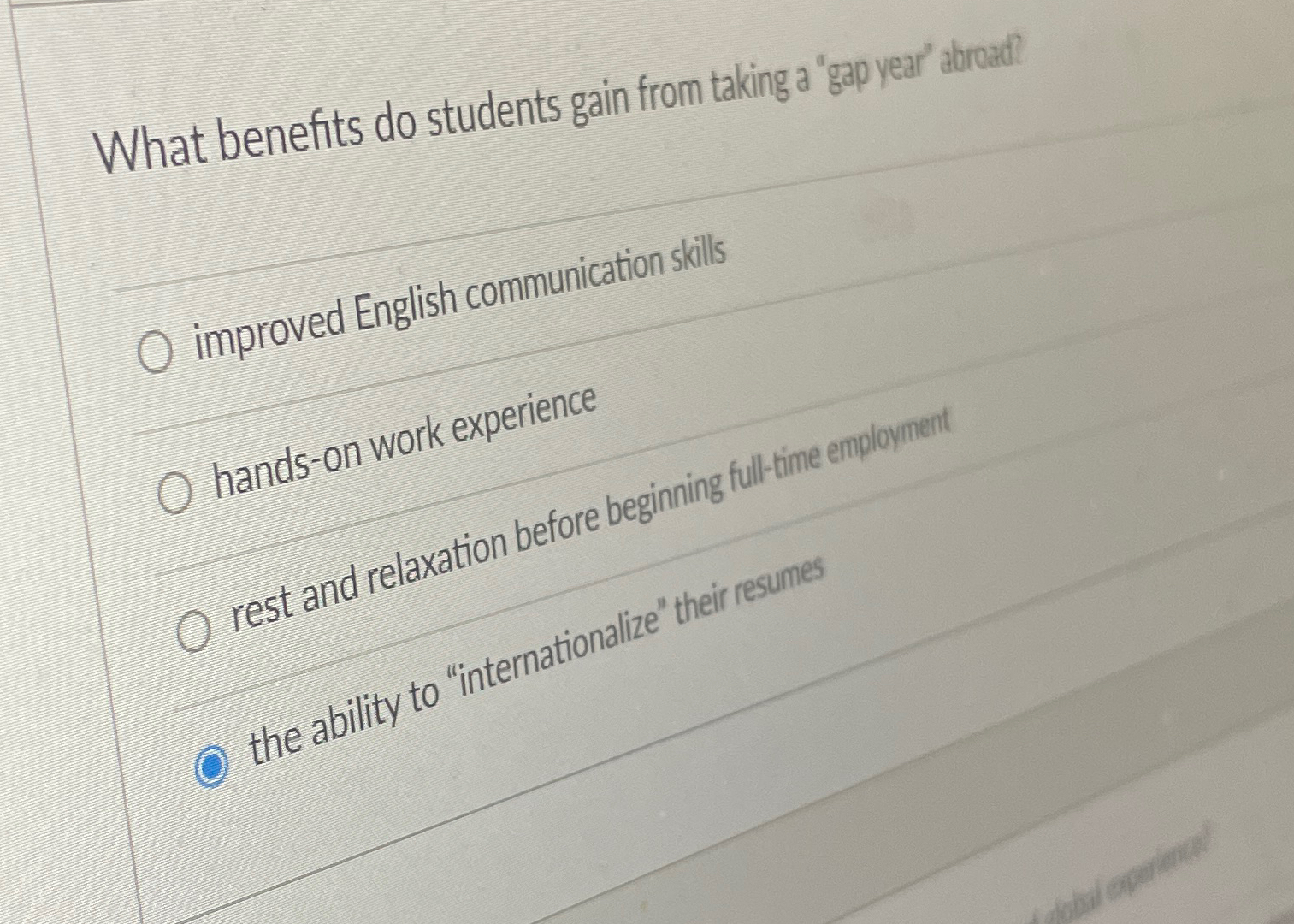  What benefits do students gain from taking a "gap year" aborad?