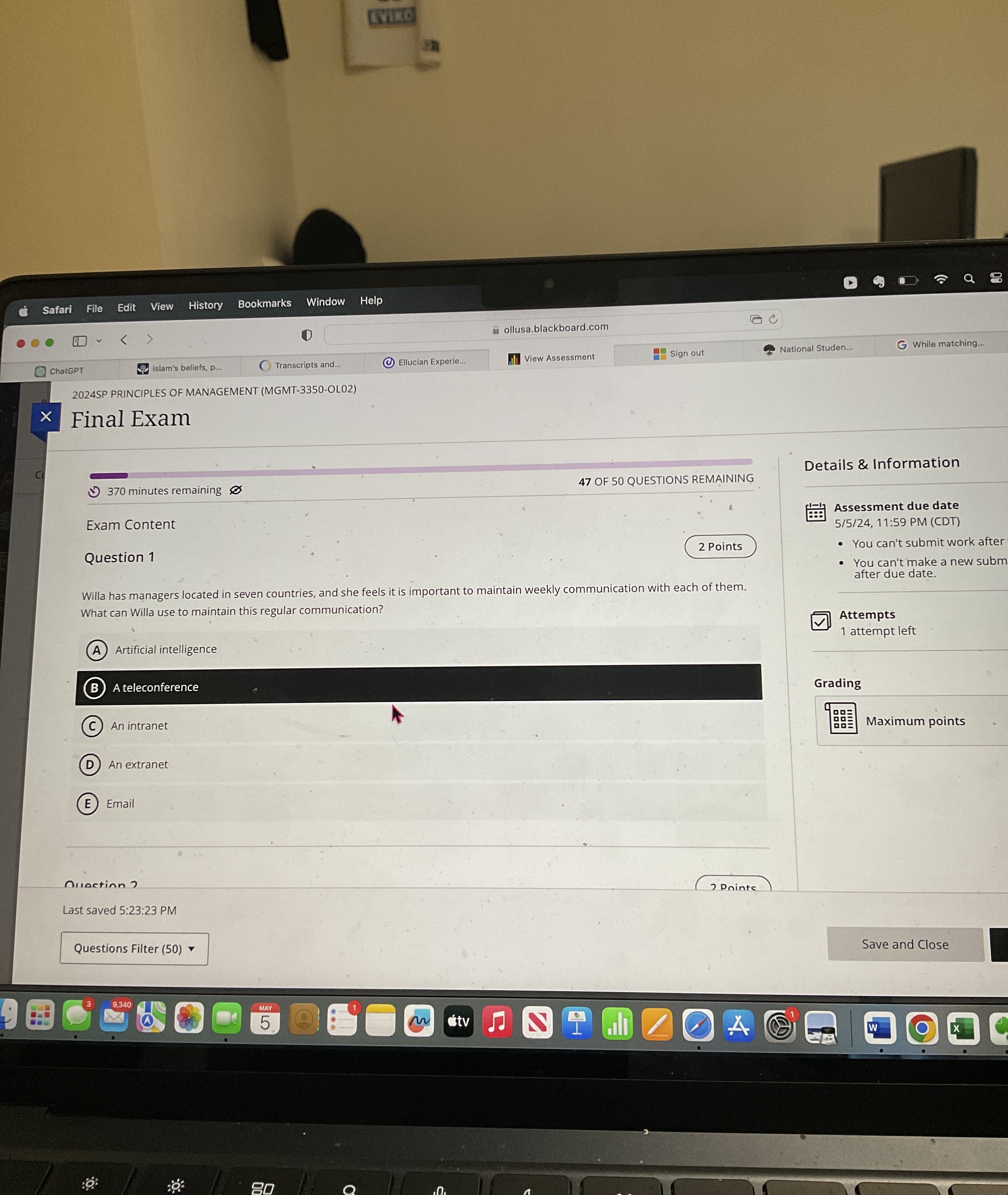  ( Safari File Edit View History Bookmarks Window Help (1) ollusa.blackboard.com