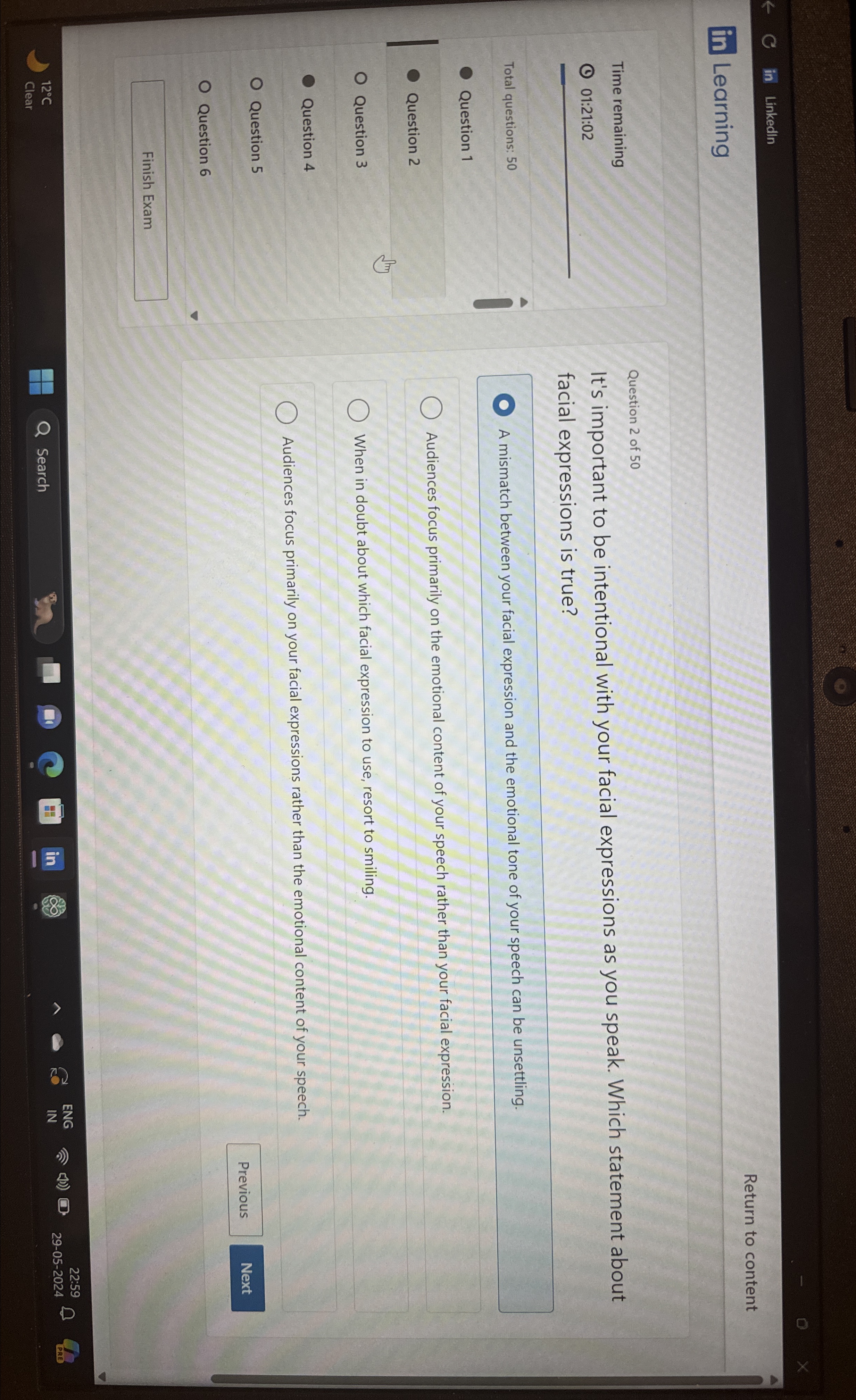  Linkedln in Learning Return to content Time remaining (c)01:21:02 Total questions: