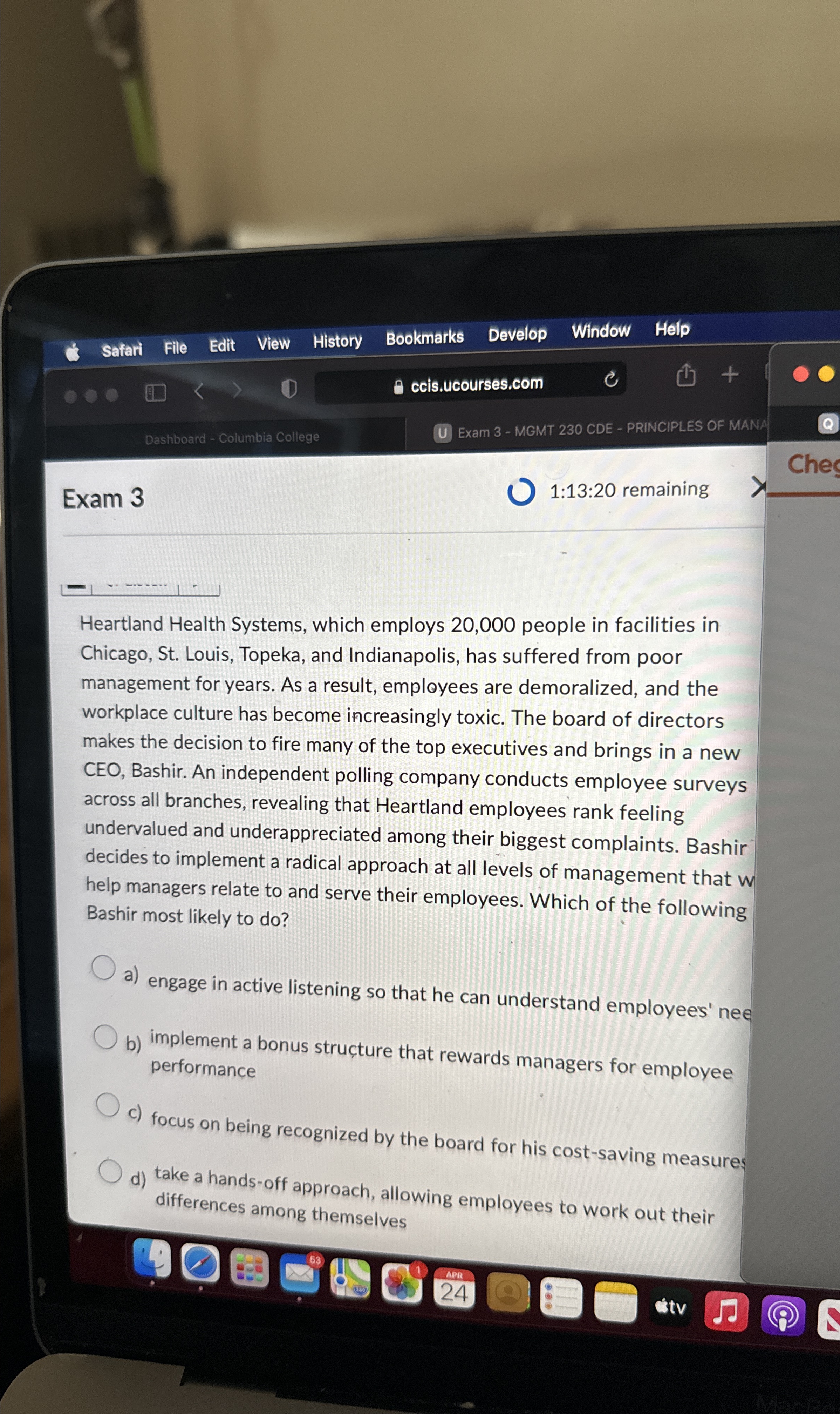  Satari File Edit View History Bookmarks Develop Window Help ccis.ucourses.com Exam