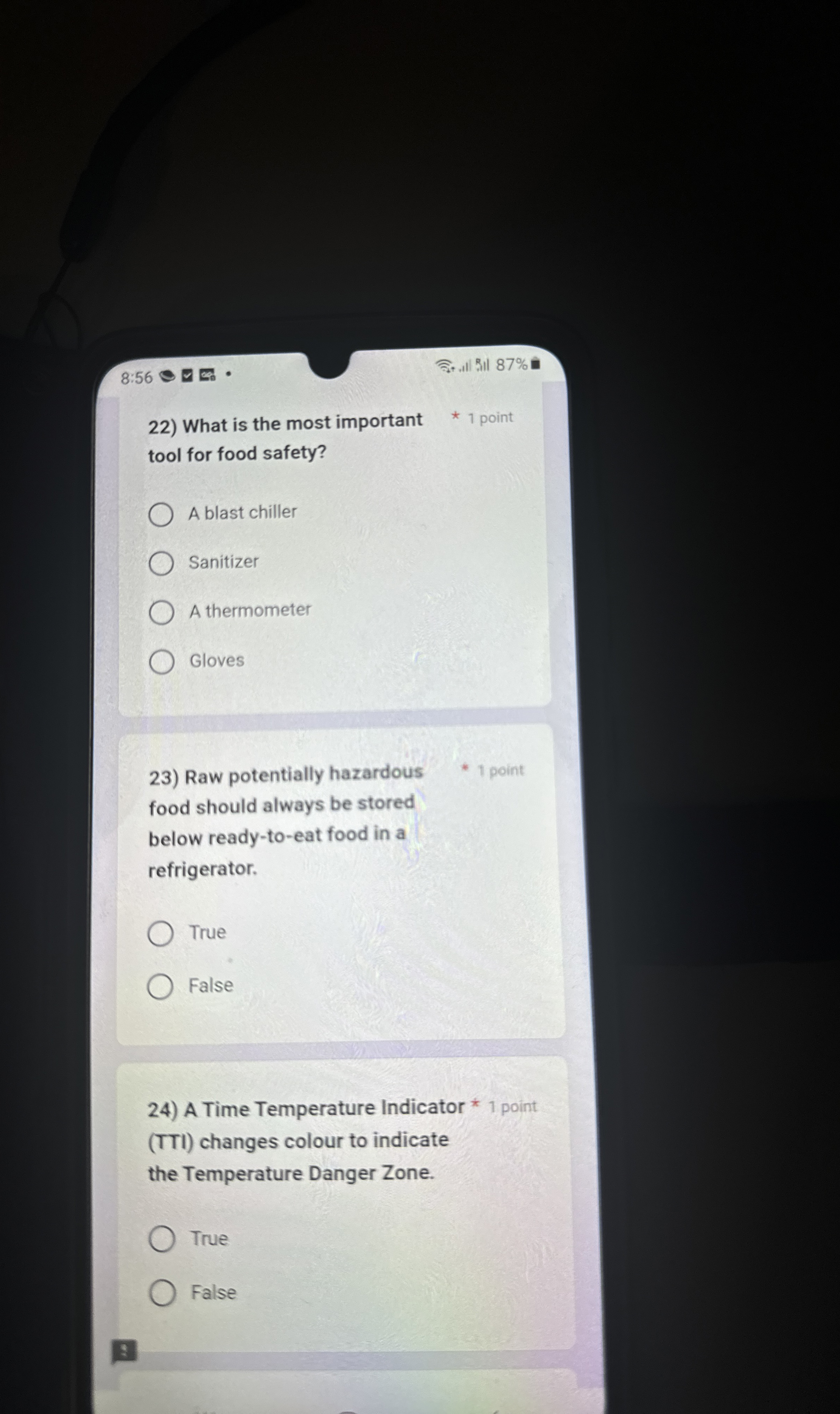  8:56 +..1 S.I187% What is the most important 1 point tool