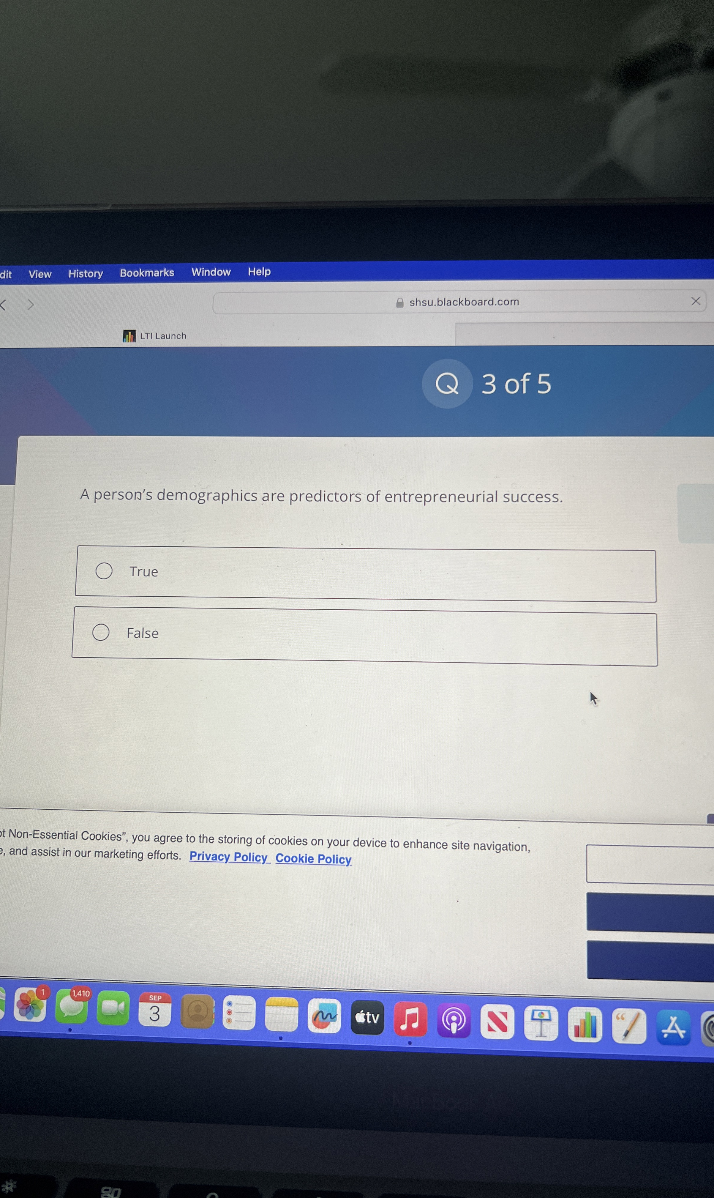  View History Bookmarks Window Help shsu.blackboard.com LTI Launch % Q 3