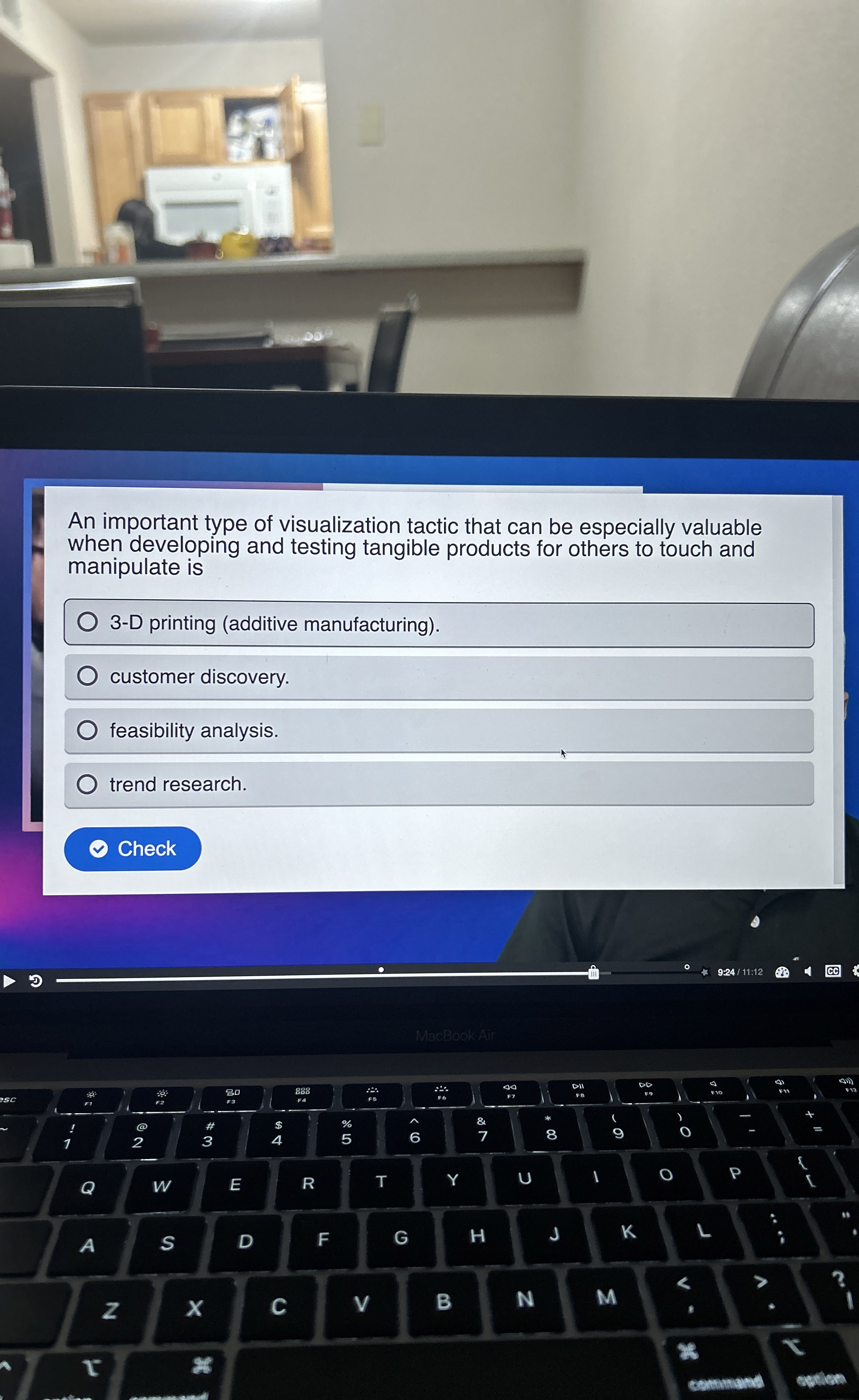  An important type of visualization tactic that can be especially valuable