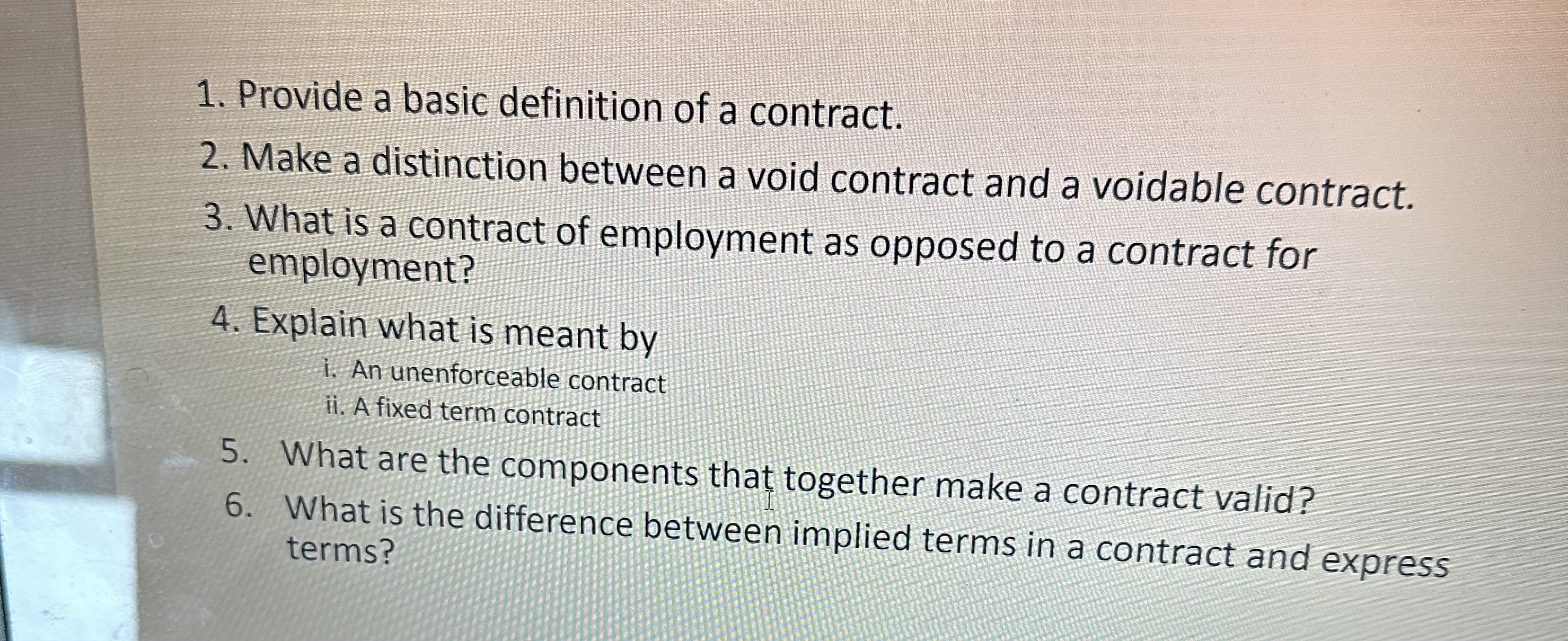  Provide a basic definition of a contract. Make a distinction between