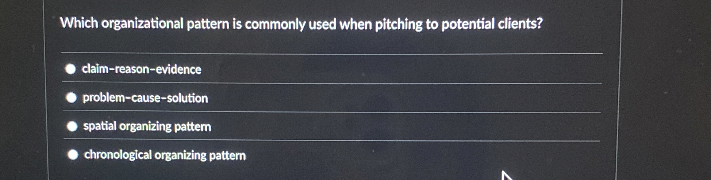  Which organizational pattern is commonly used when pitching to potential clients?