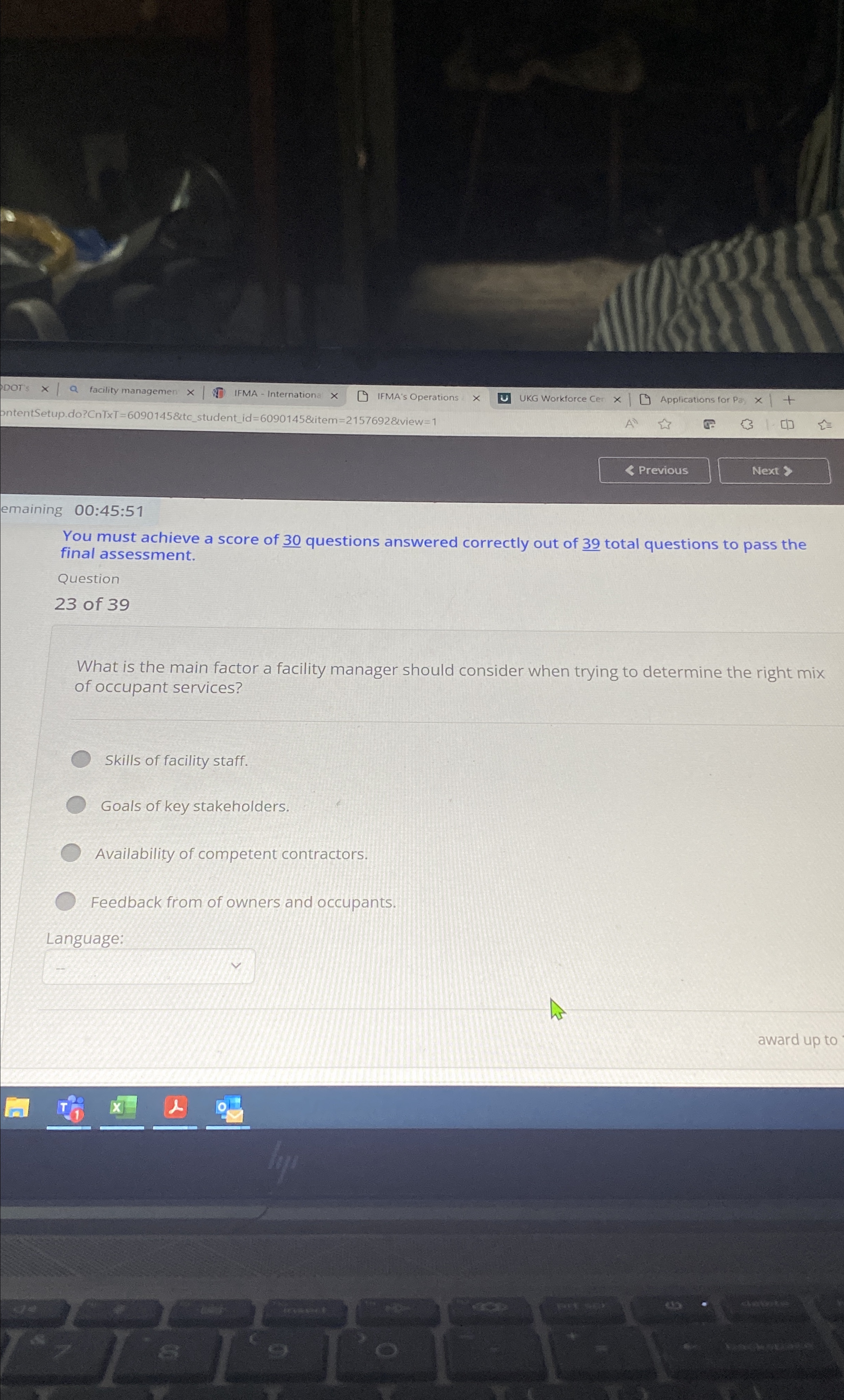  Previous Next 3 emaining 00:45:51 You must achieve a score of