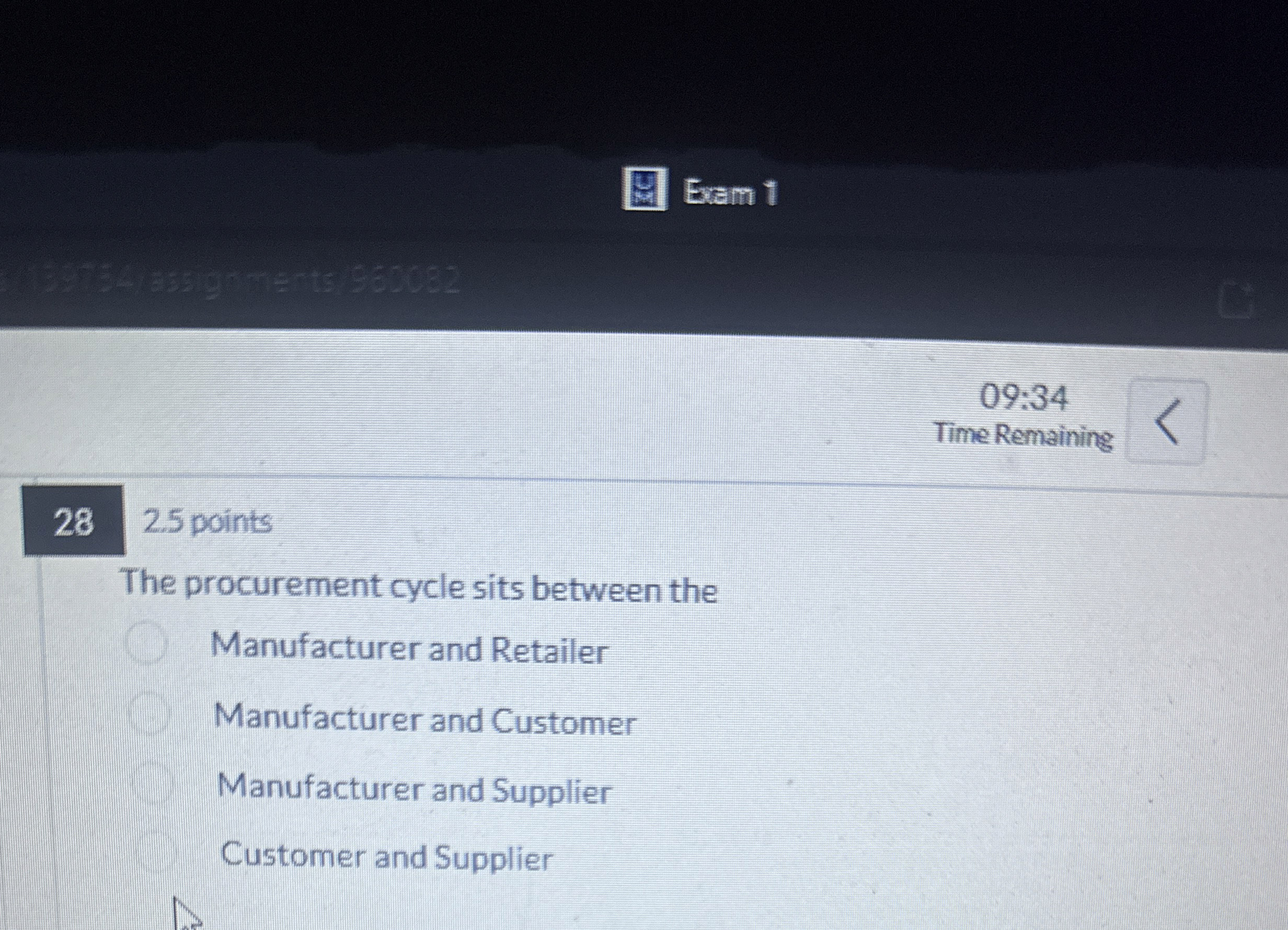  2.5 points The procurement cycle sits between the Manufacturer and Retailer