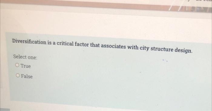 Polymaths do not make creative associations as