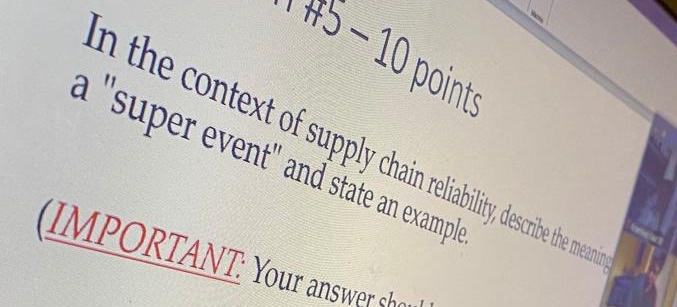 5-10 points In the context of supply chain