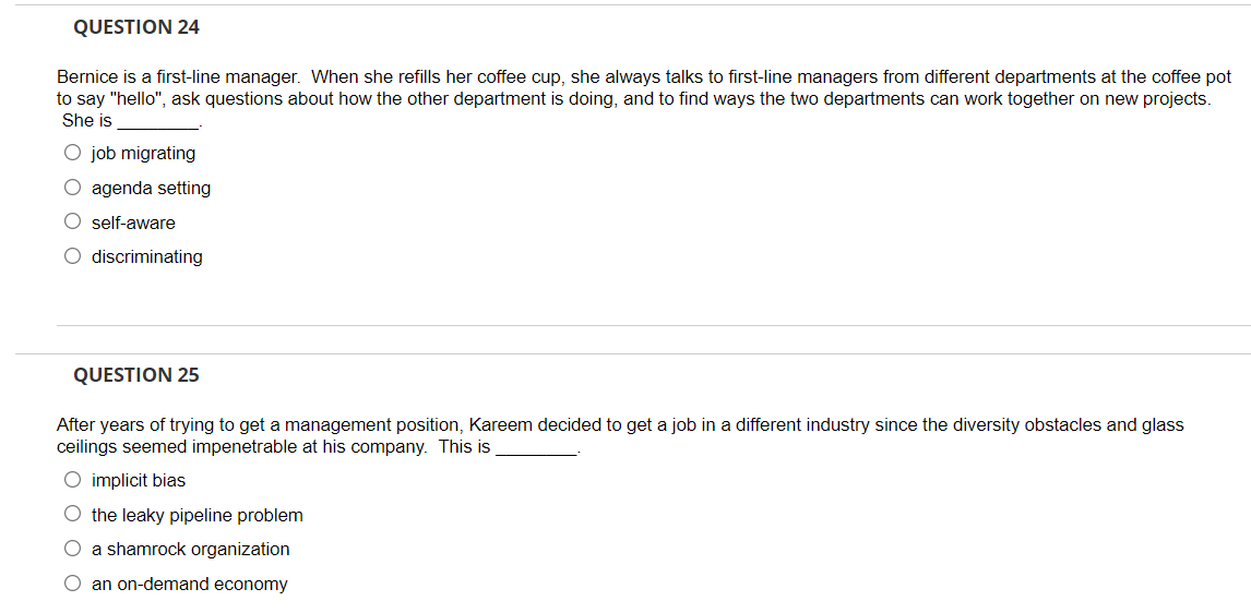 QUESTION 4 Gloria reports to Kailey for her