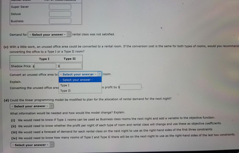 Round Tree Manor is a hotel that provides two