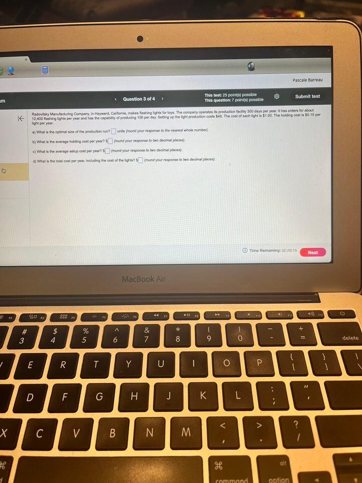 Radoviluky. Manutacturing Compary, in Hayward.