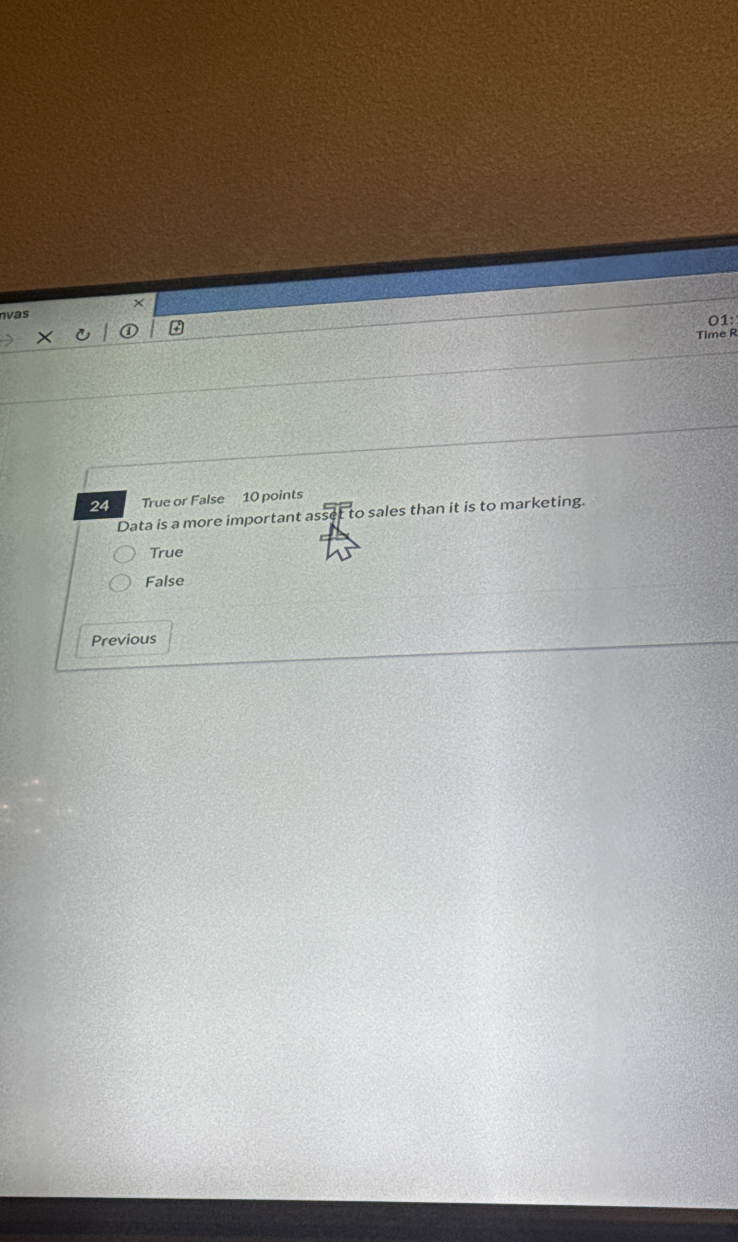 2 4 True or False 1 0 points 0 1 : Time R Data is