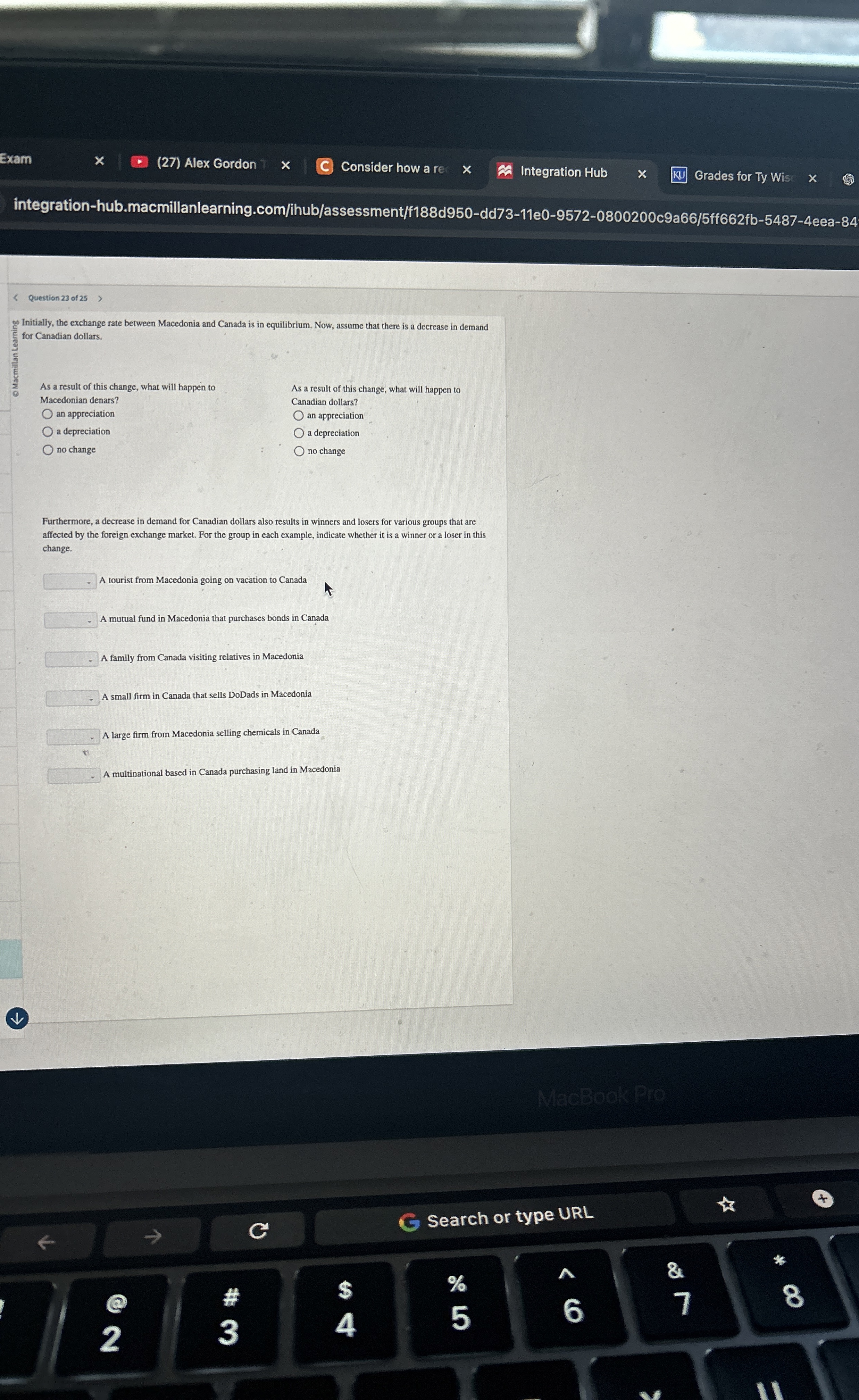 Exam ( 2 7 ) Alex Gordon Consider how a re
