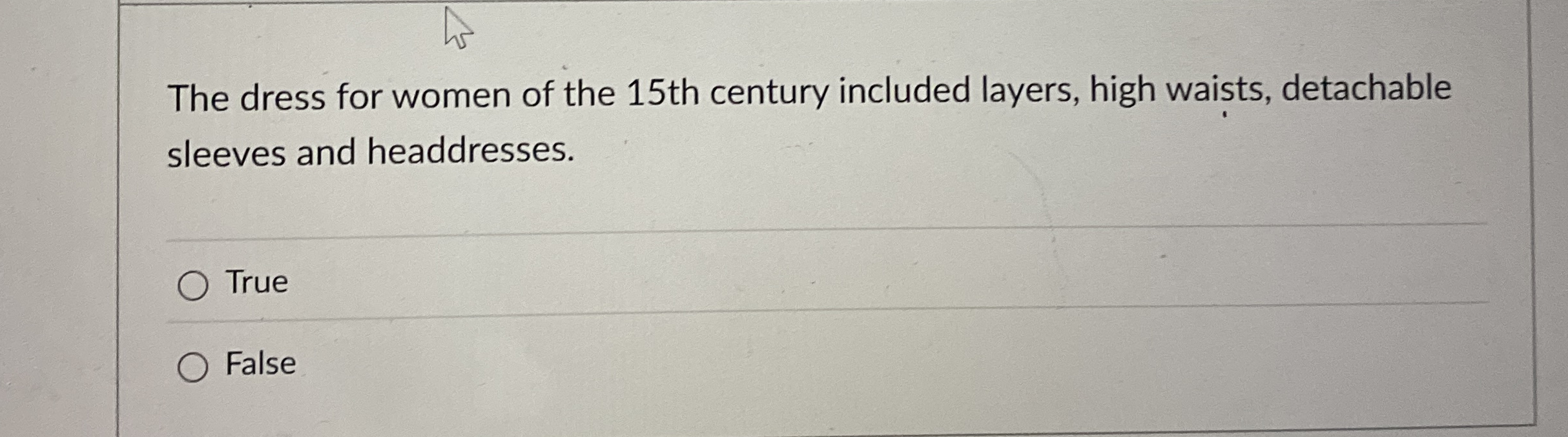 The dress for women of the 1 5 th century