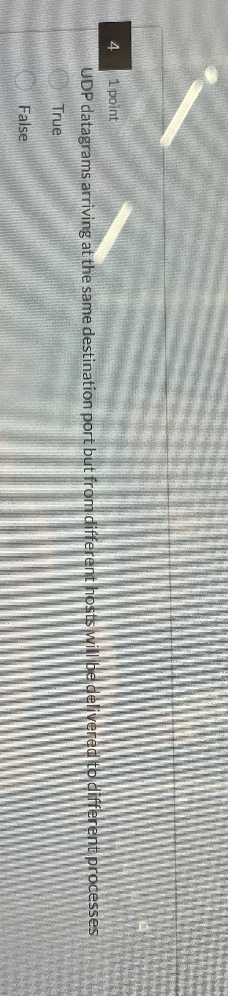 4 1 point UDP datagrams arriving at the same
