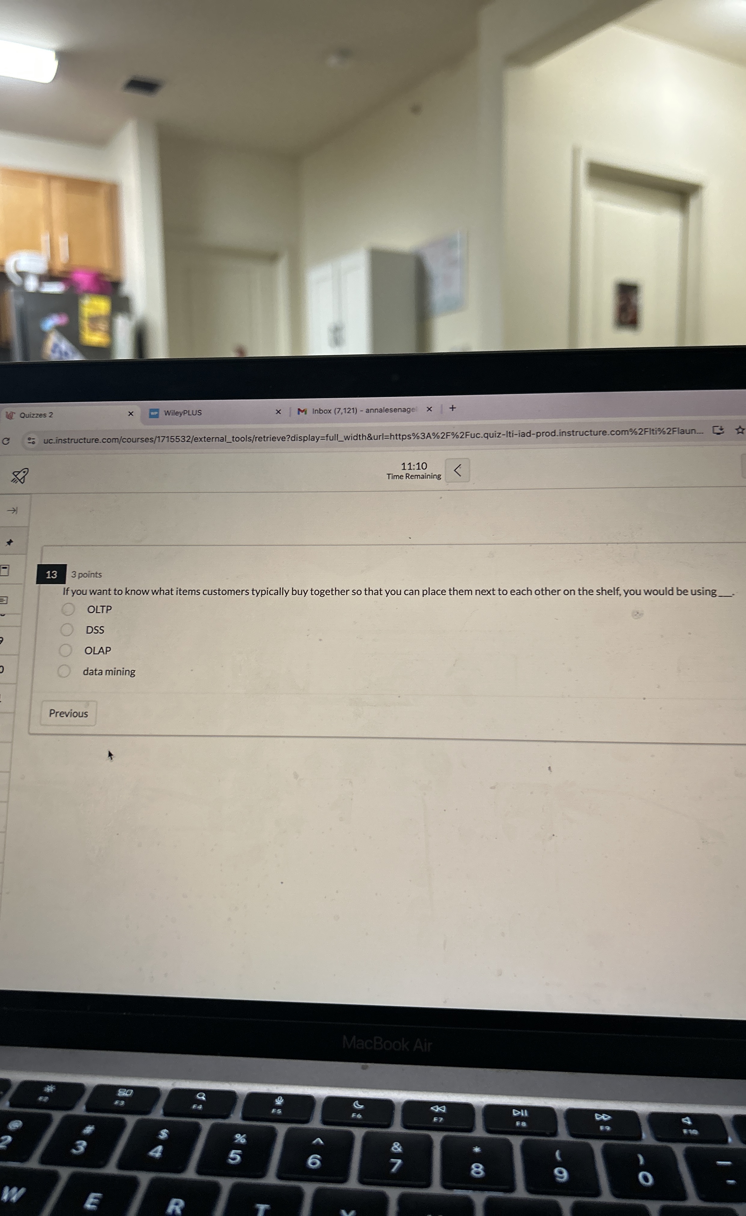 3 points If you want to know what items customers