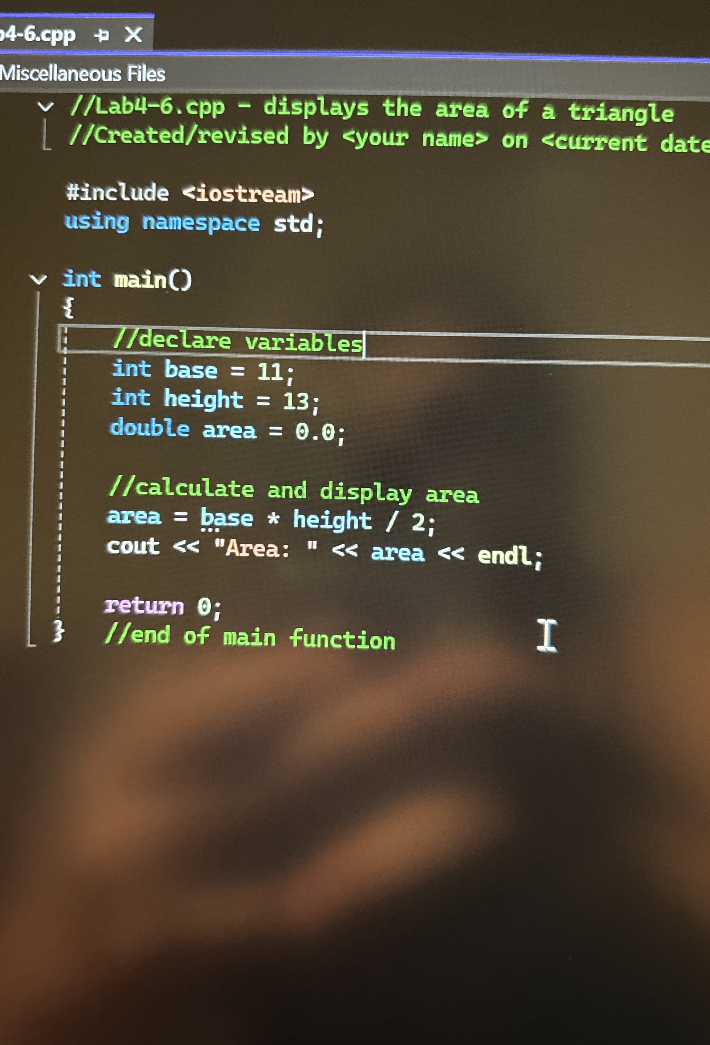 / / Lab 4 - 6 . cpp - displays the area of a